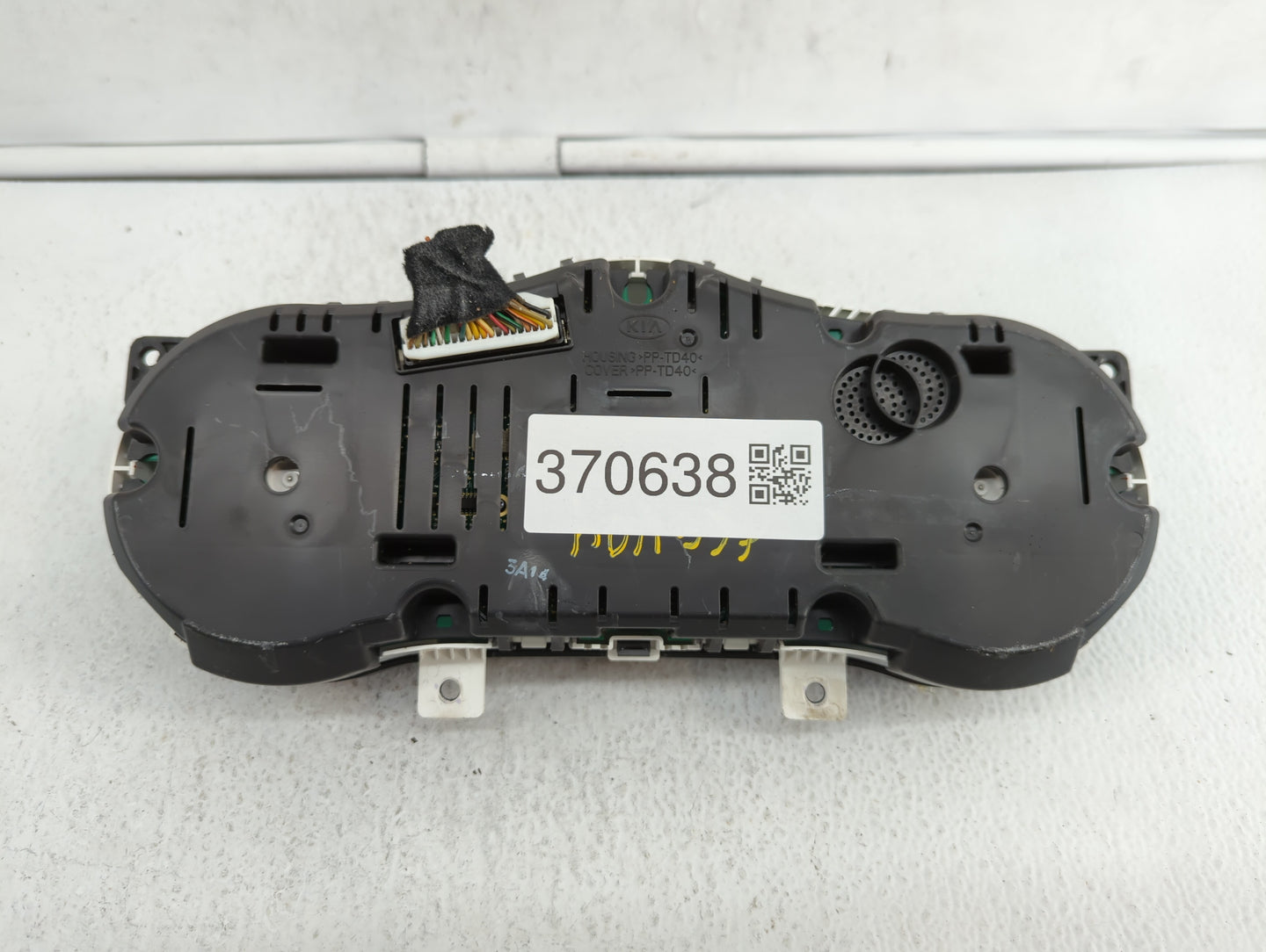 2011-2013 Kia Optima Instrument Cluster Speedometer Gauges P/N:94011-4U013 94011-4U012, 94011-4U010 Fits Fits 2011 2012 2013