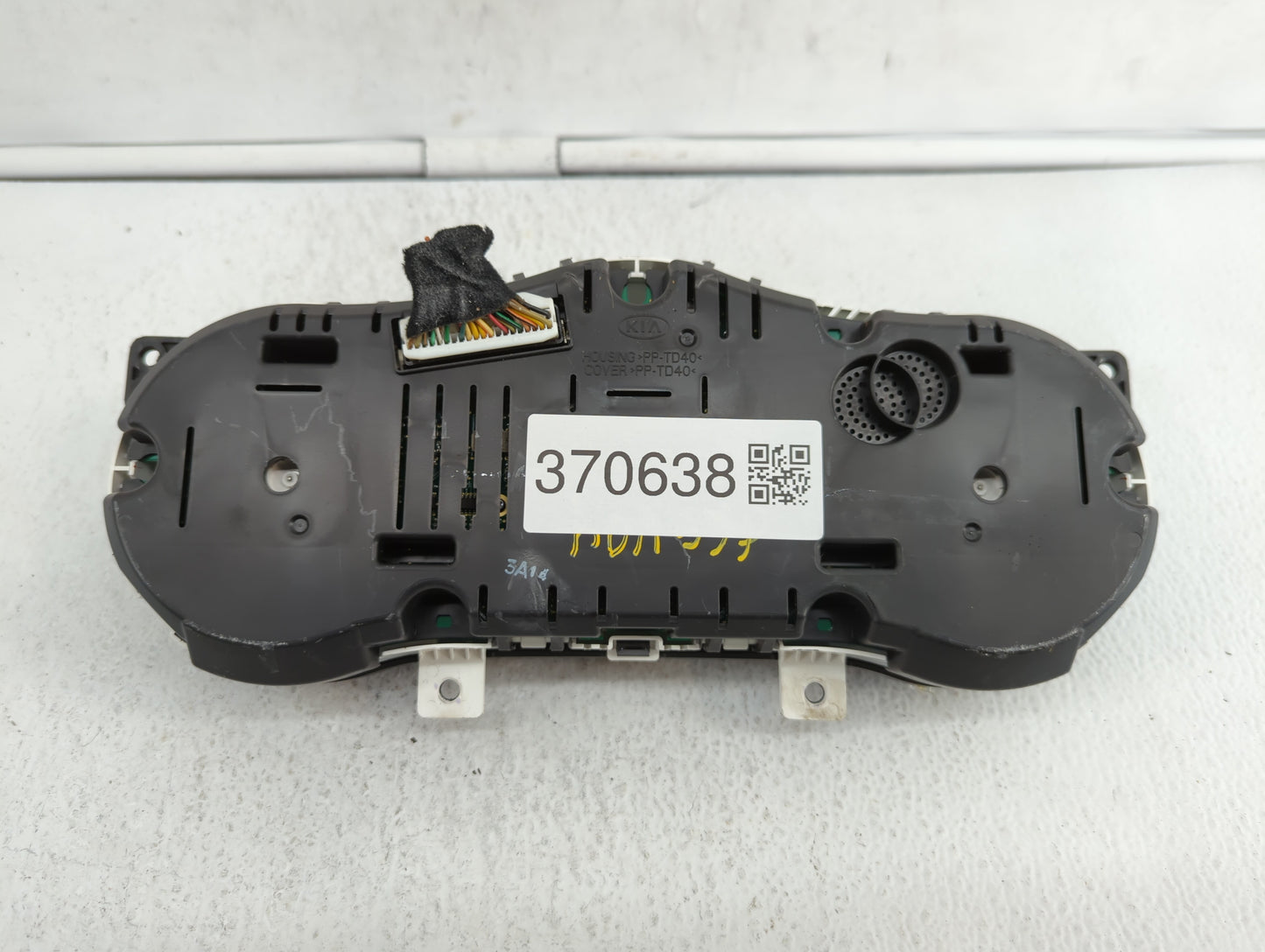 2011-2013 Kia Optima Instrument Cluster Speedometer Gauges P/N:94011-4U013 94011-4U012, 94011-4U010 Fits Fits 2011 2012 2013