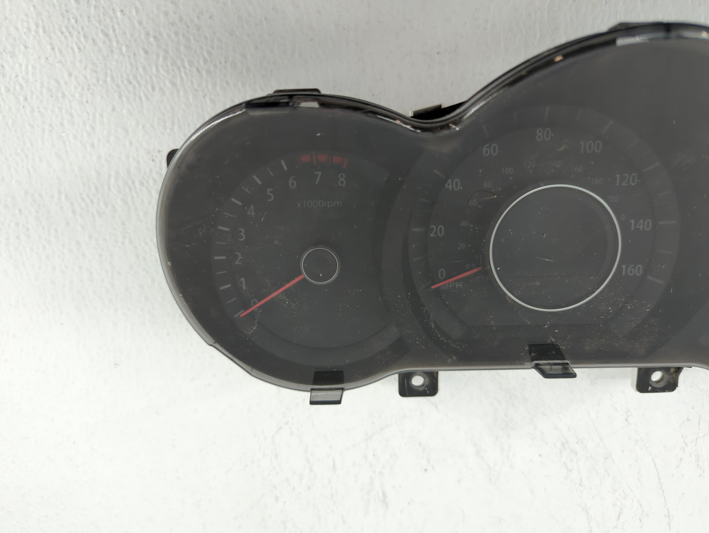 2012-2013 Kia Optima Instrument Cluster Speedometer Gauges P/N:94001-2T323 94001-2T322 Fits Fits 2012 2013 OEM Used Auto Par