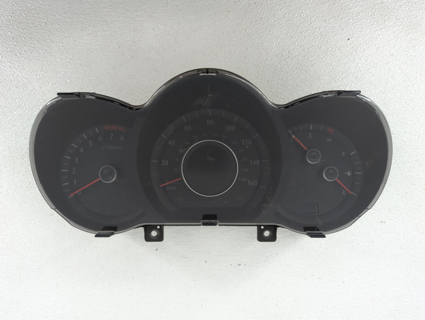2012-2013 Kia Optima Instrument Cluster Speedometer Gauges P/N:94001-2T323 94001-2T322 Fits Fits 2012 2013 OEM Used Auto Par