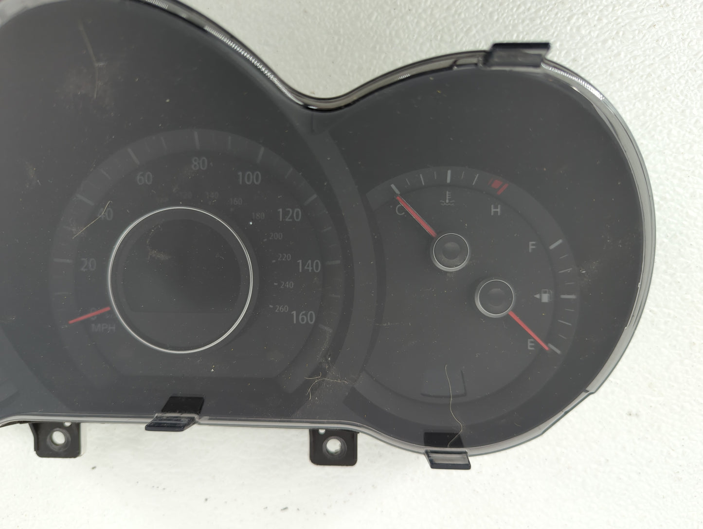 2012-2013 Kia Optima Instrument Cluster Speedometer Gauges P/N:94001-2T323 94001-2T322 Fits Fits 2012 2013 OEM Used Auto Par