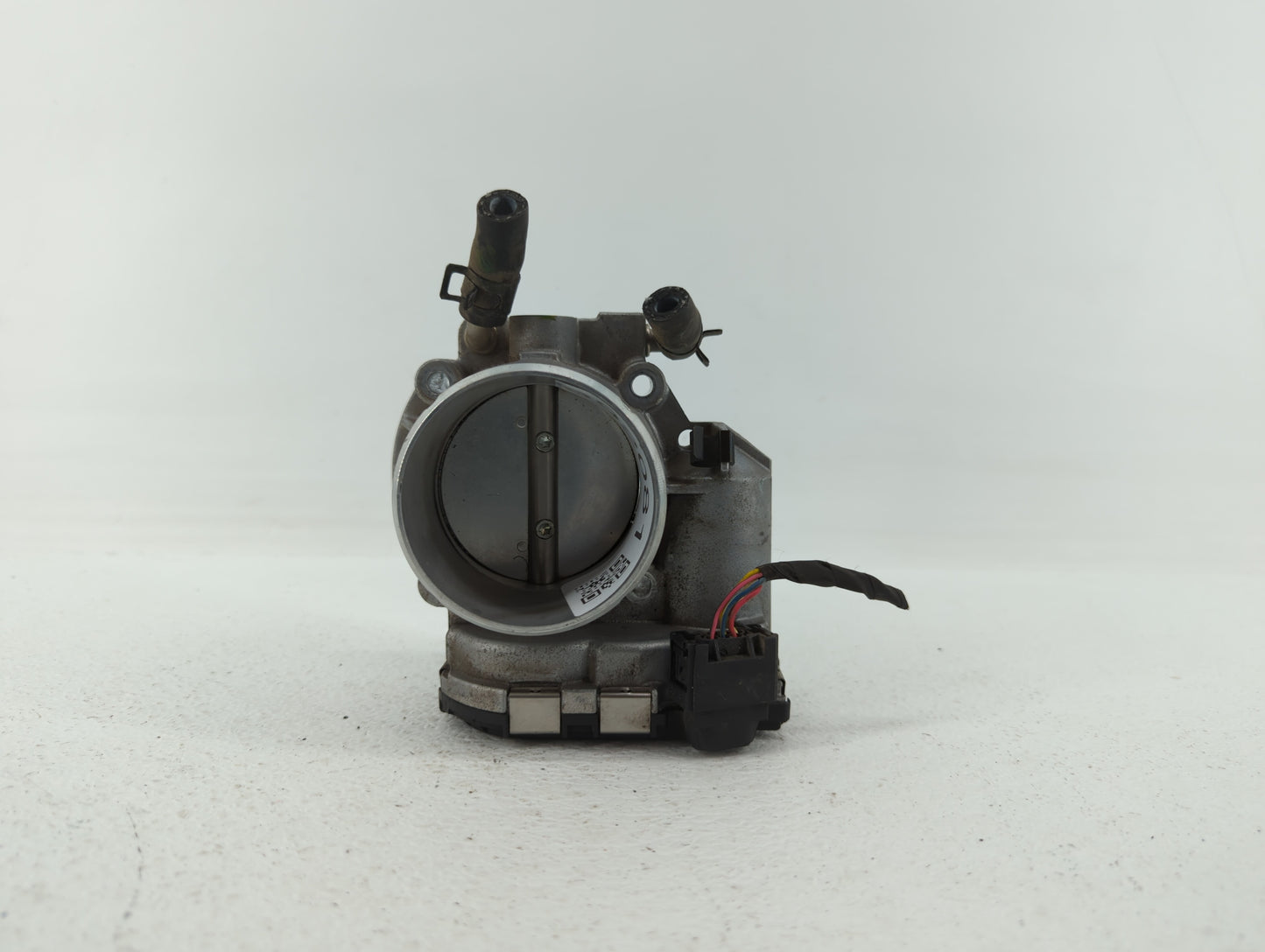 2011-2015 Kia Optima Throttle Body P/N:35100-2G700 Fits Fits 2011 2012 2013 2014 2015 2016 OEM Used Auto Parts - Oemusedauto
