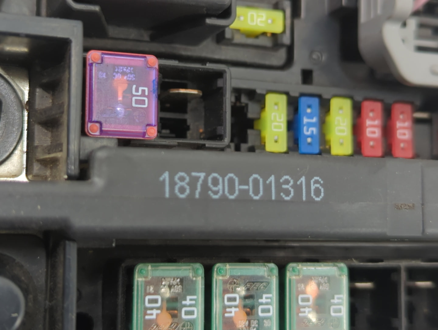 2011-2013 Kia Optima Fusebox Fuse Box Panel Relay Module P/N:91202-2T970 91202-2T971 Fits Fits 2011 2012 2013 OEM Used Auto 