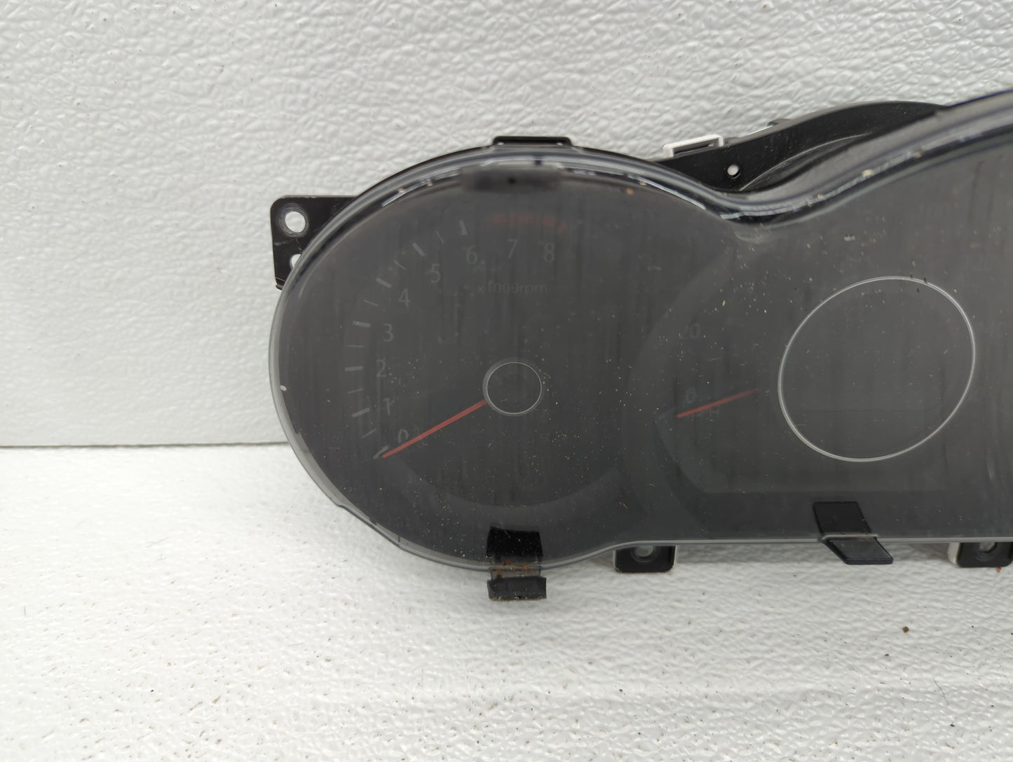 2012-2013 Kia Optima Instrument Cluster Speedometer Gauges P/N:94001-2T323 94001-2T322 Fits Fits 2012 2013 OEM Used Auto Par