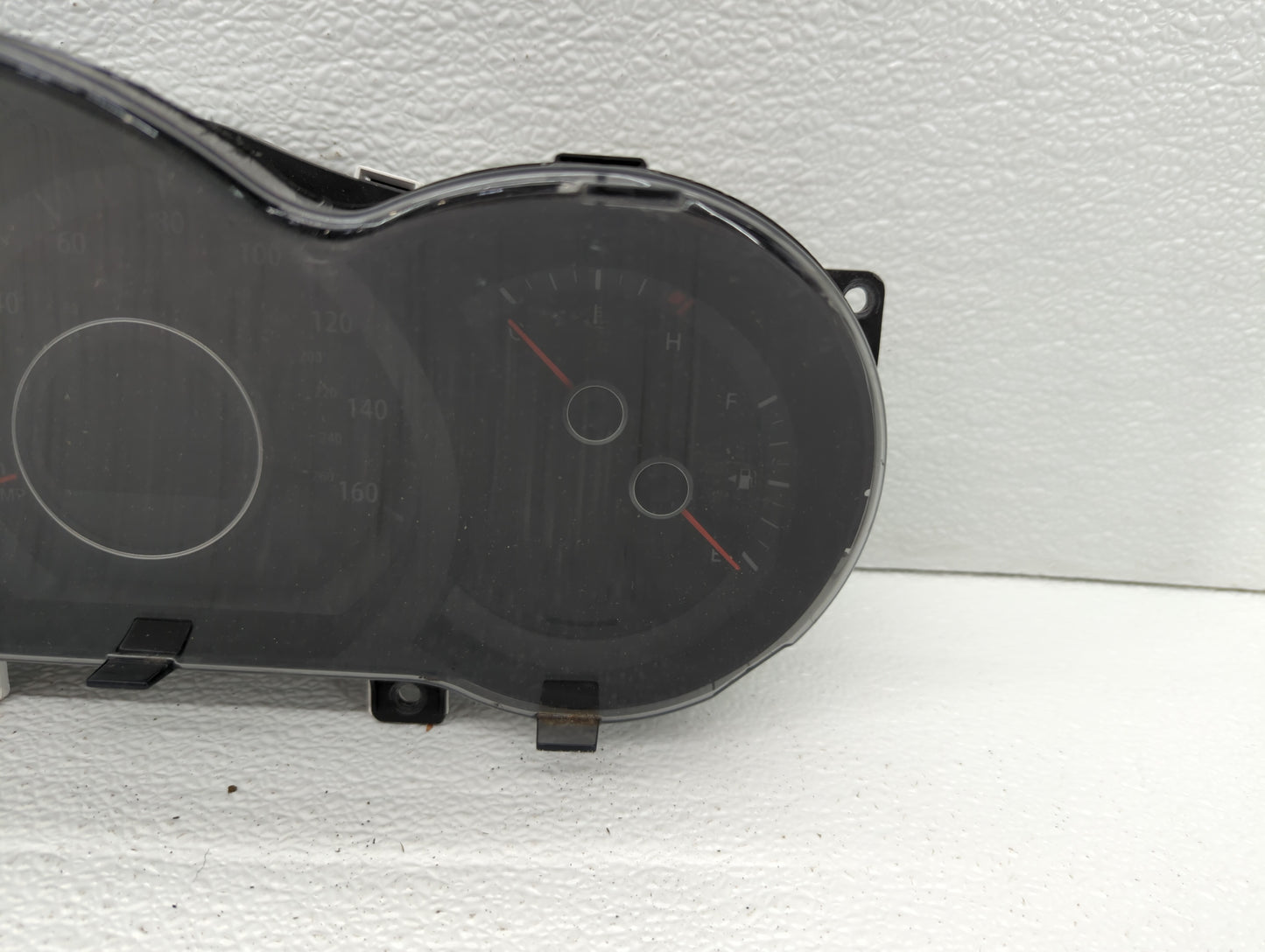 2012-2013 Kia Optima Instrument Cluster Speedometer Gauges P/N:94001-2T323 94001-2T322 Fits Fits 2012 2013 OEM Used Auto Par