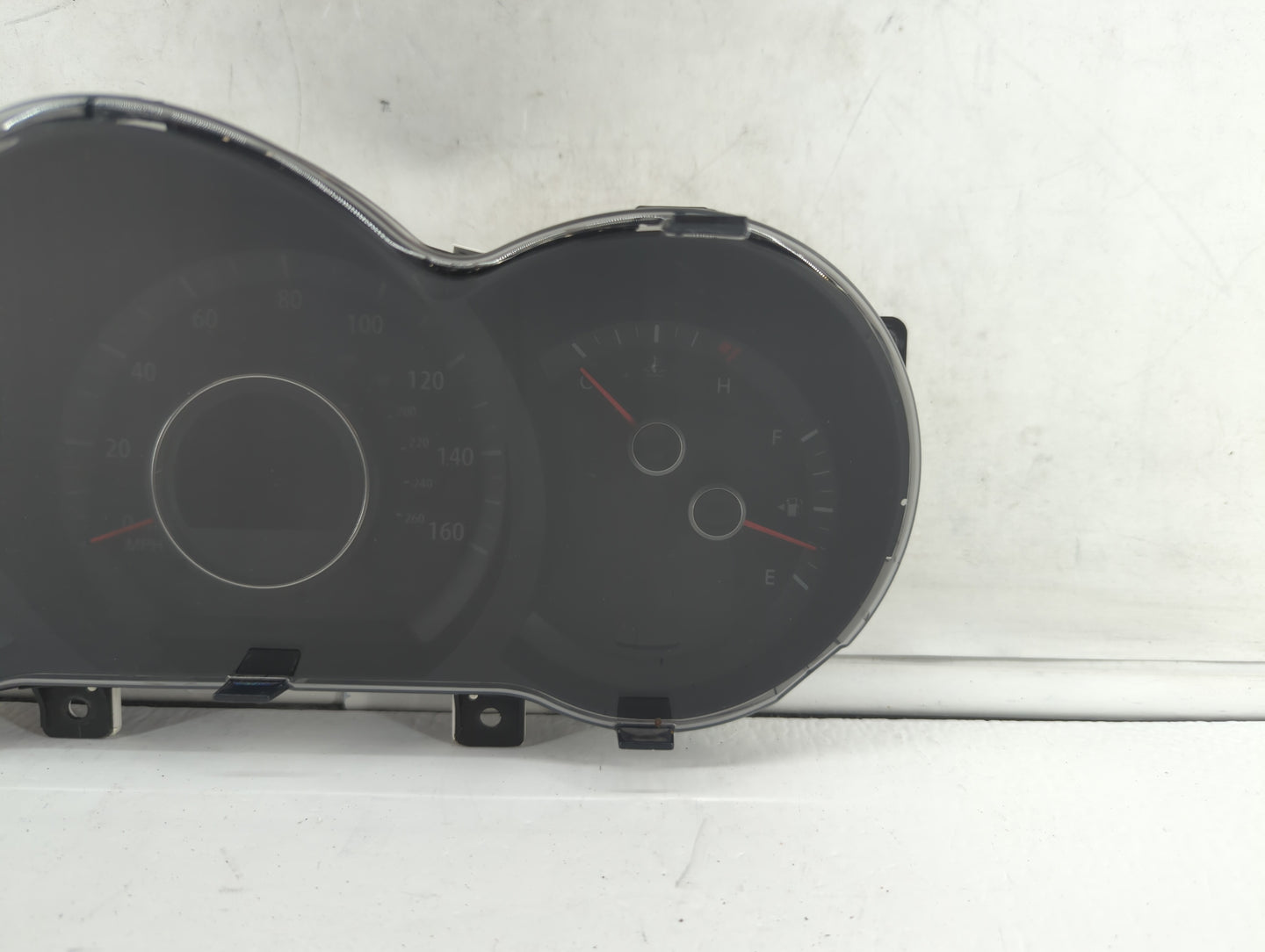 2012-2013 Kia Optima Instrument Cluster Speedometer Gauges P/N:94001-2T323 94001-2T322 Fits Fits 2012 2013 OEM Used Auto Par