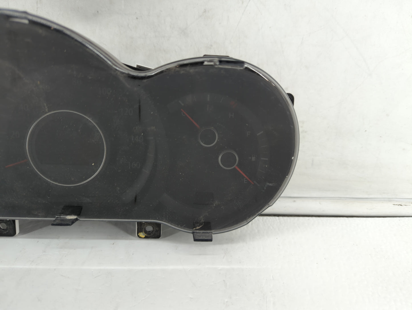 2012-2013 Kia Optima Instrument Cluster Speedometer Gauges P/N:94001-2T323 94001-2T322 Miles: Fits Fits 2012 2013 OEM Used A