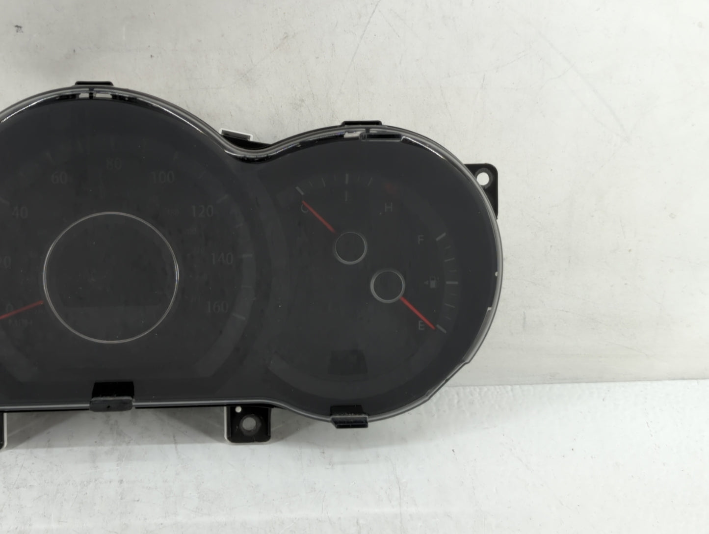 2012-2013 Kia Optima Instrument Cluster Speedometer Gauges P/N:94001-2T323 94001-2T322 Fits Fits 2012 2013 OEM Used Auto Par