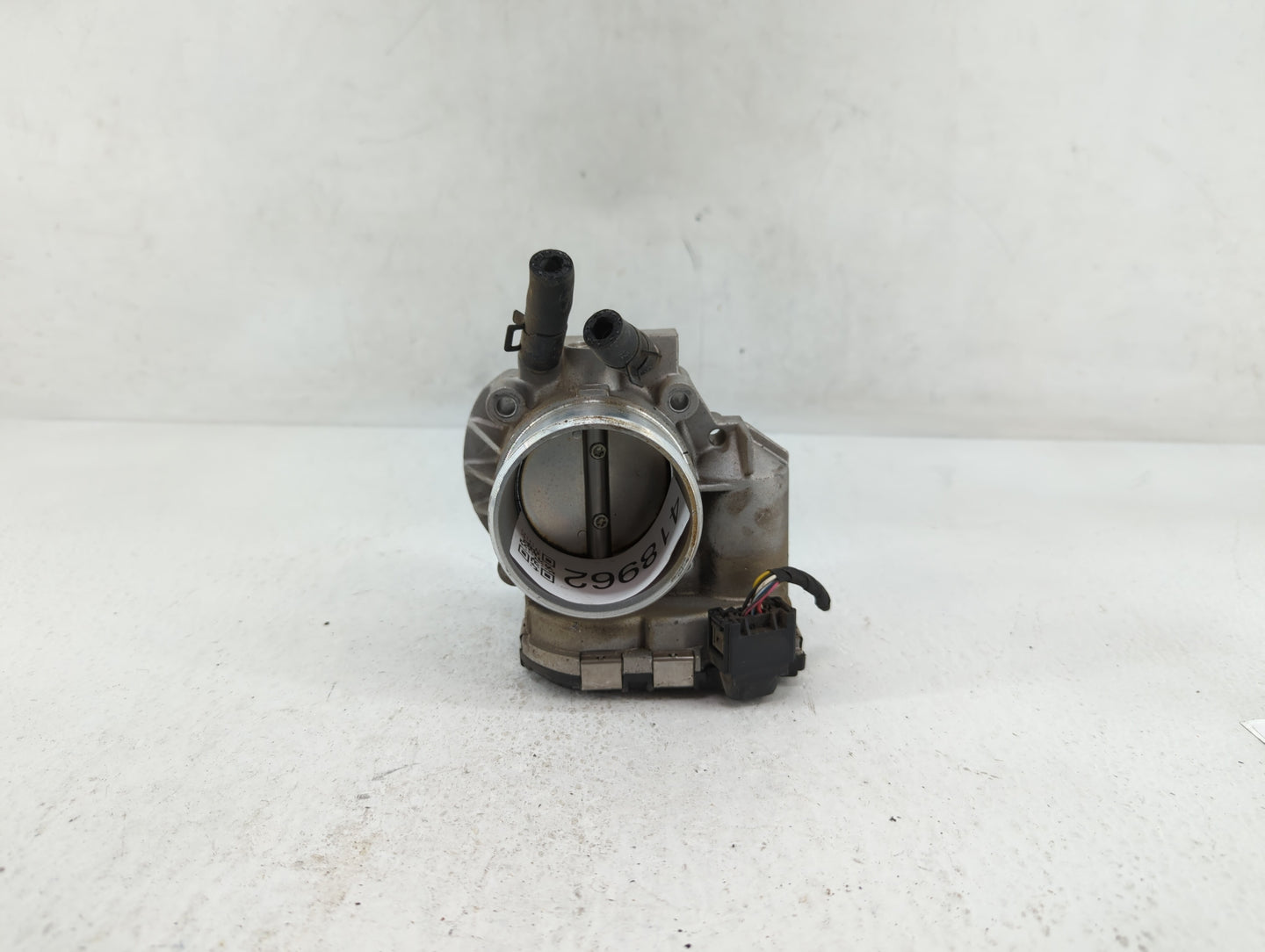 2011-2015 Kia Optima Throttle Body P/N:22030-0T080 35100-2G710 Fits Fits 2011 2012 2013 2014 2015 2016 OEM Used Auto Parts -