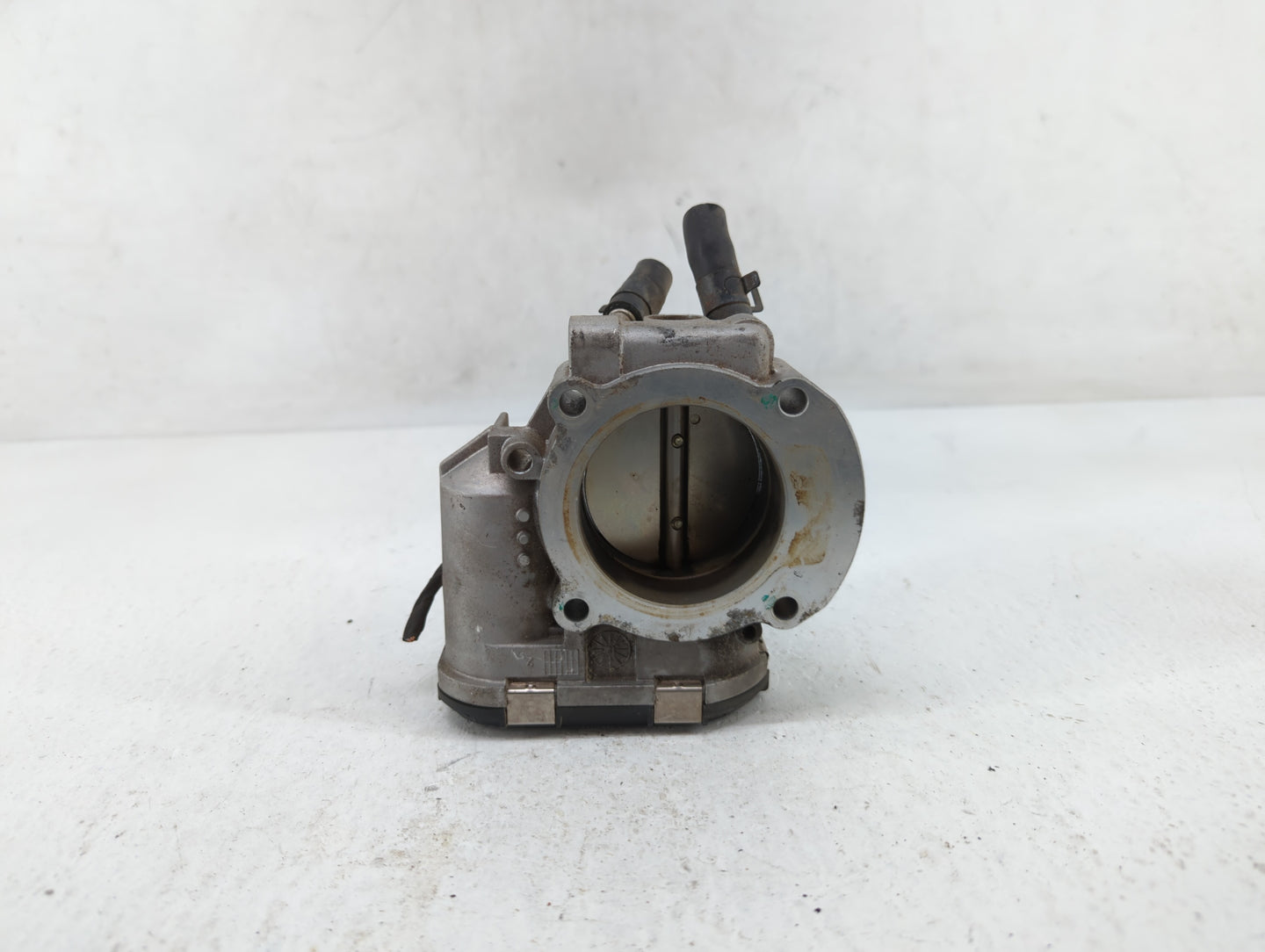 2011-2015 Kia Optima Throttle Body P/N:22030-0T080 35100-2G710 Fits Fits 2011 2012 2013 2014 2015 2016 OEM Used Auto Parts -