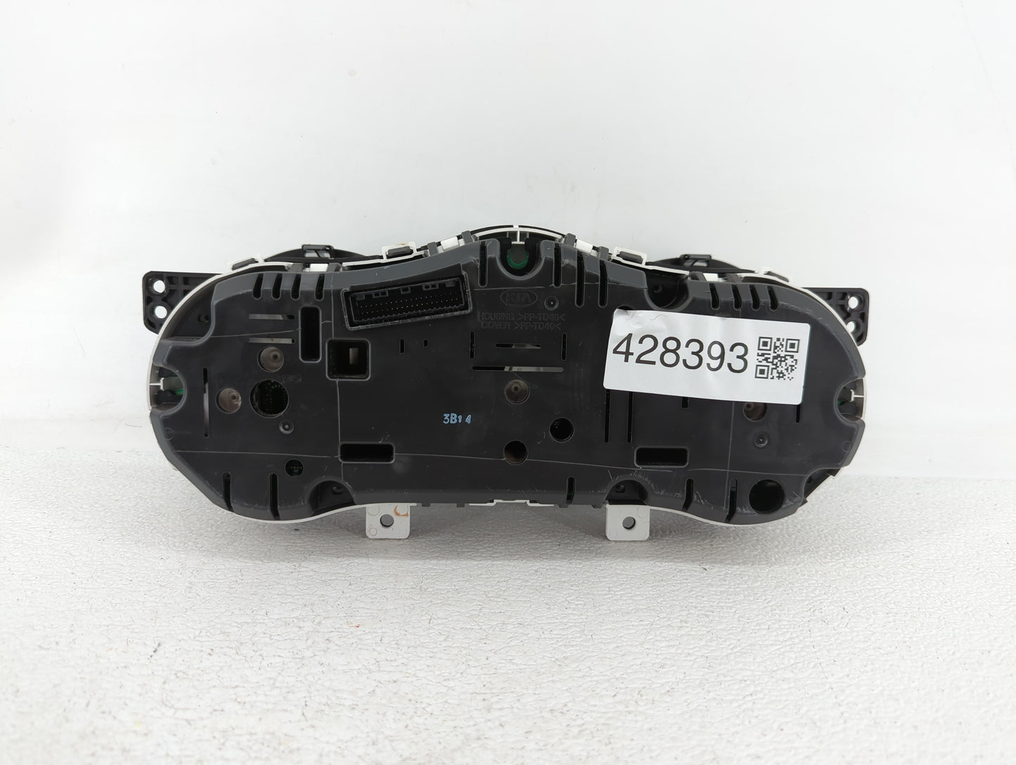2012-2013 Kia Optima Instrument Cluster Speedometer Gauges P/N:94001-2T323 94001-2T322 Fits Fits 2012 2013 OEM Used Auto Par