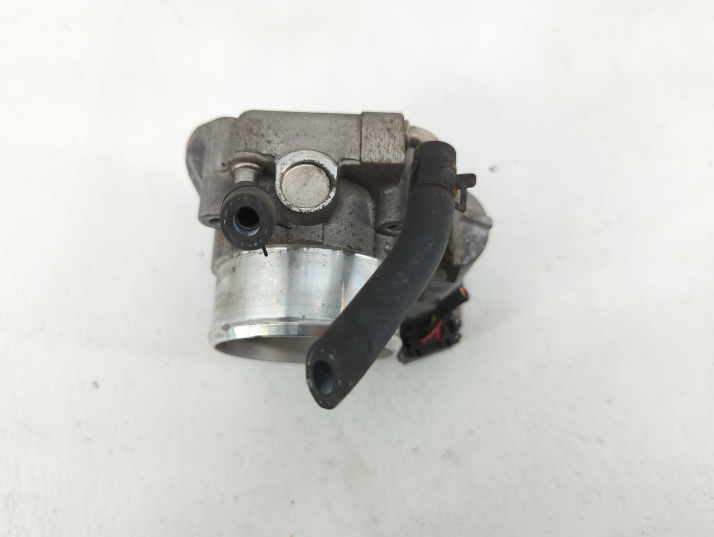 2011-2015 Kia Optima Throttle Body P/N:35100-2G700 Fits Fits 2011 2012 2013 2014 2015 2016 OEM Used Auto Parts - Oemusedauto
