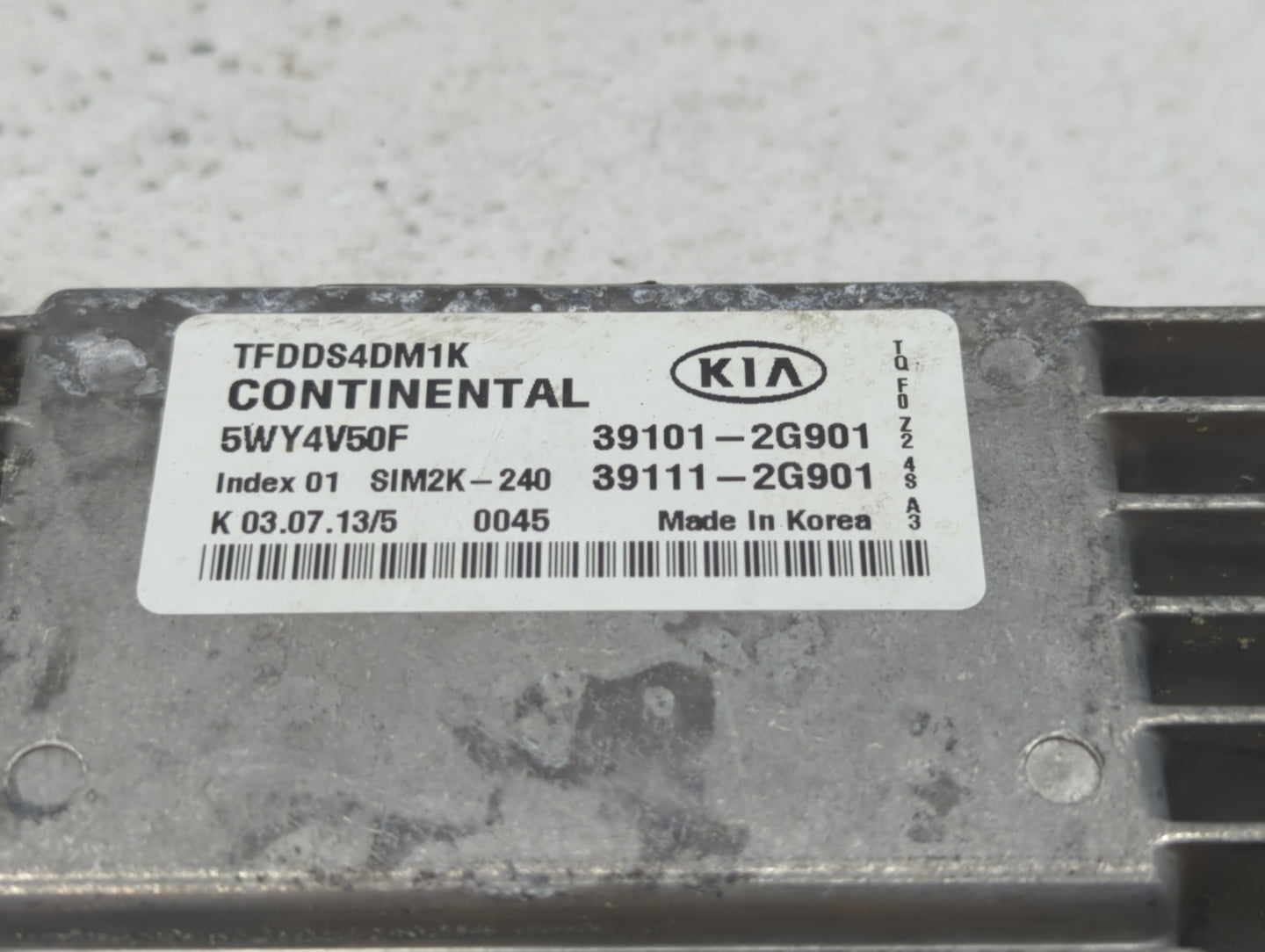 2011-2013 Kia Optima PCM Engine Control Computer ECU ECM PCU OEM P/N:39111-2G869 39101-2G869, 39101-2G868 Fits Fits 2011 201