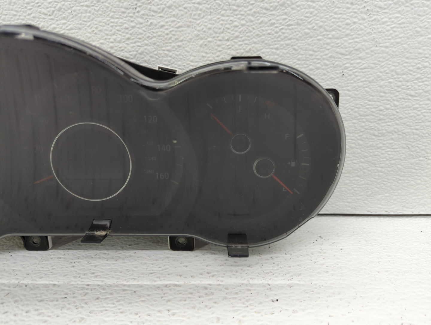2012-2013 Kia Optima Instrument Cluster Speedometer Gauges P/N:94001-2T322 Fits Fits 2012 2013 OEM Used Auto Parts - Oemused