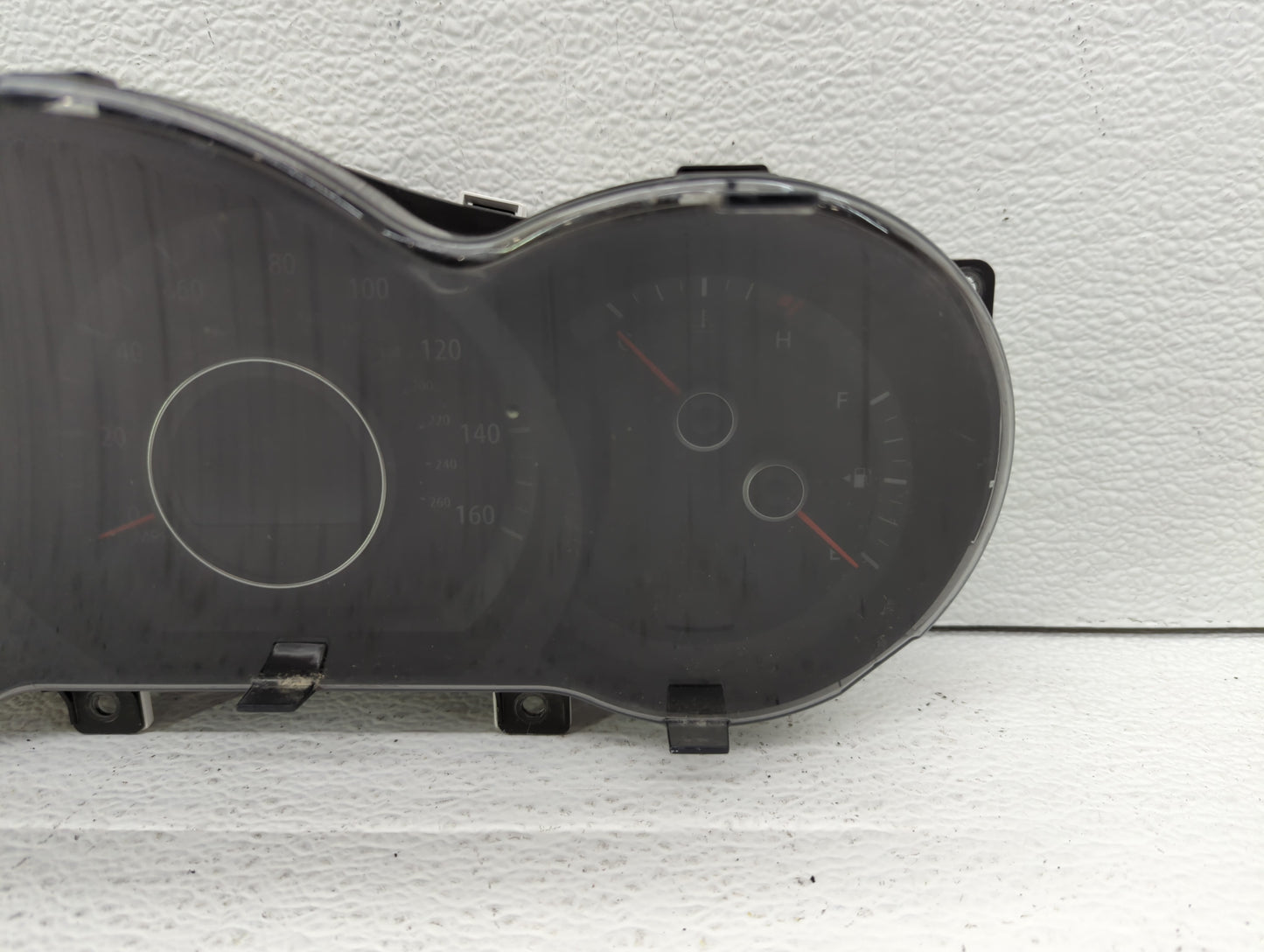 2012-2013 Kia Optima Instrument Cluster Speedometer Gauges P/N:94001-2T322 Fits Fits 2012 2013 OEM Used Auto Parts - Oemused