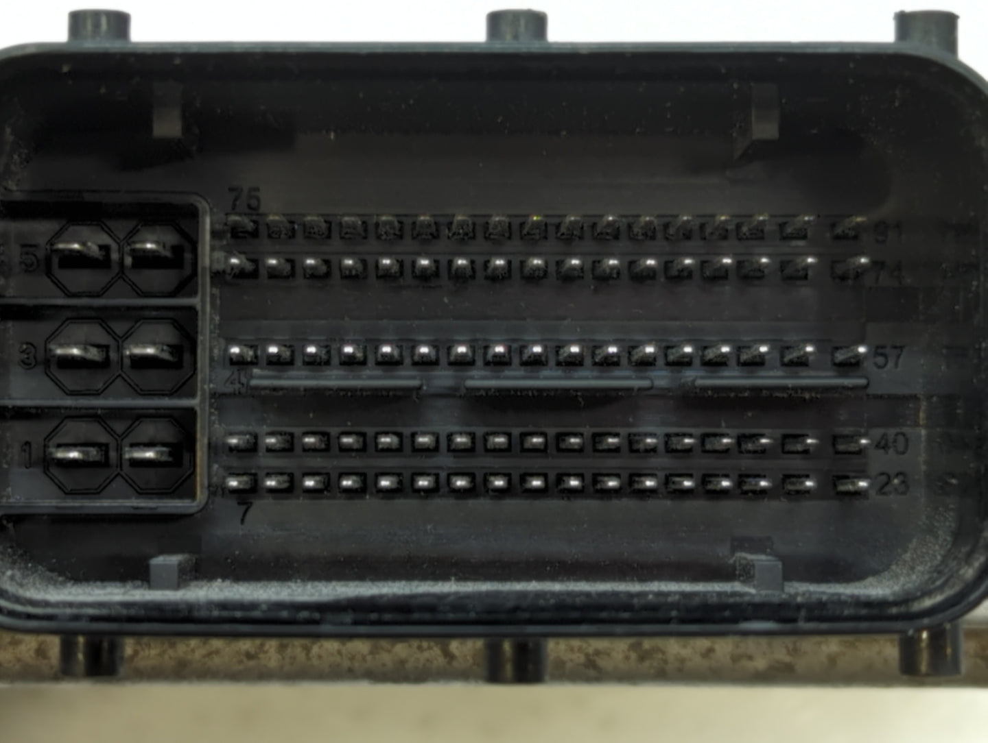 2011-2013 Kia Optima PCM Engine Control Computer ECU ECM PCU OEM P/N:39111-2G879 39101-2G879, 39111-2G877 Fits Fits 2011 201