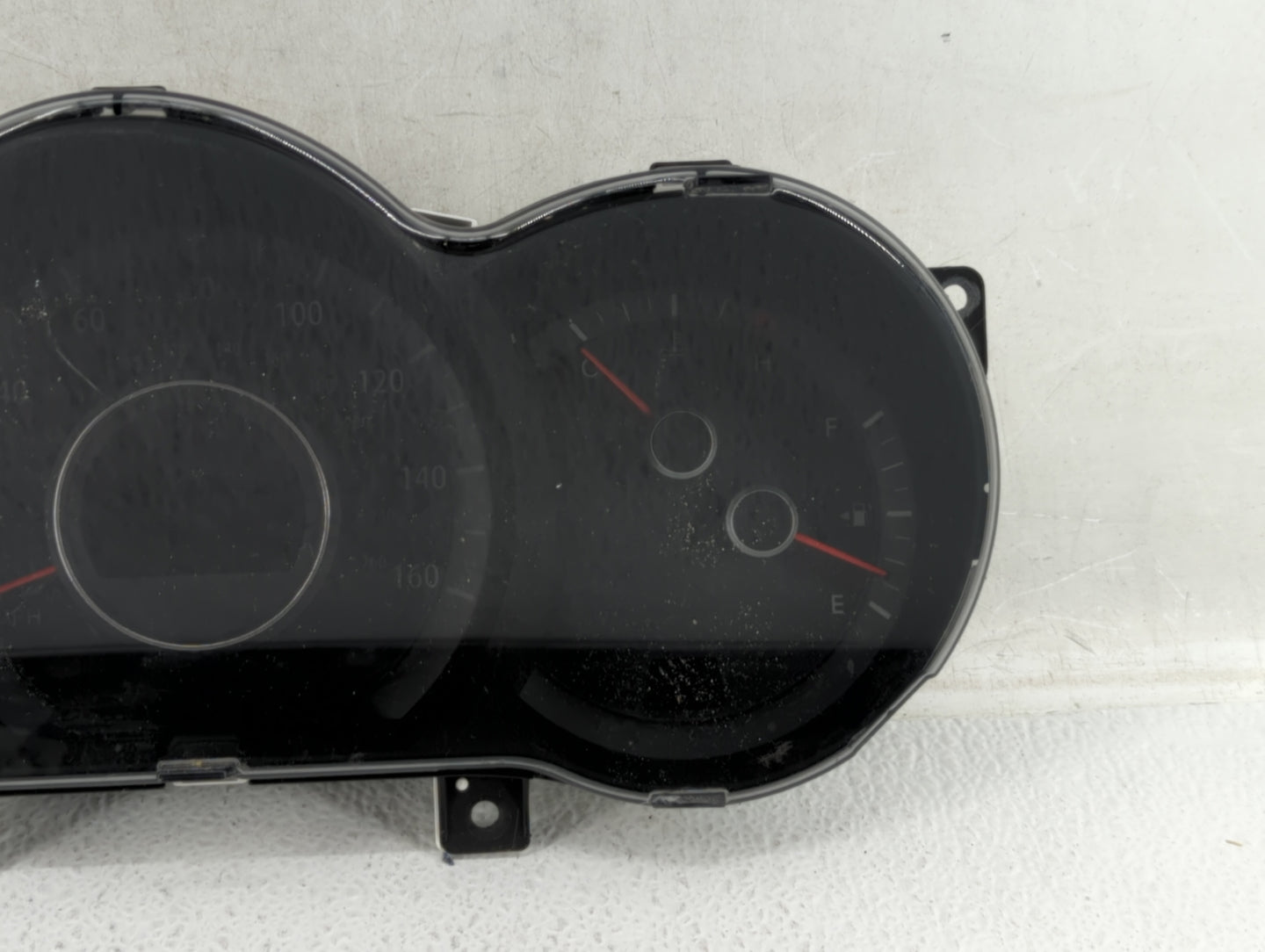 2012-2013 Kia Optima Instrument Cluster Speedometer Gauges P/N:94001-2T322 Fits Fits 2012 2013 OEM Used Auto Parts - Oemused