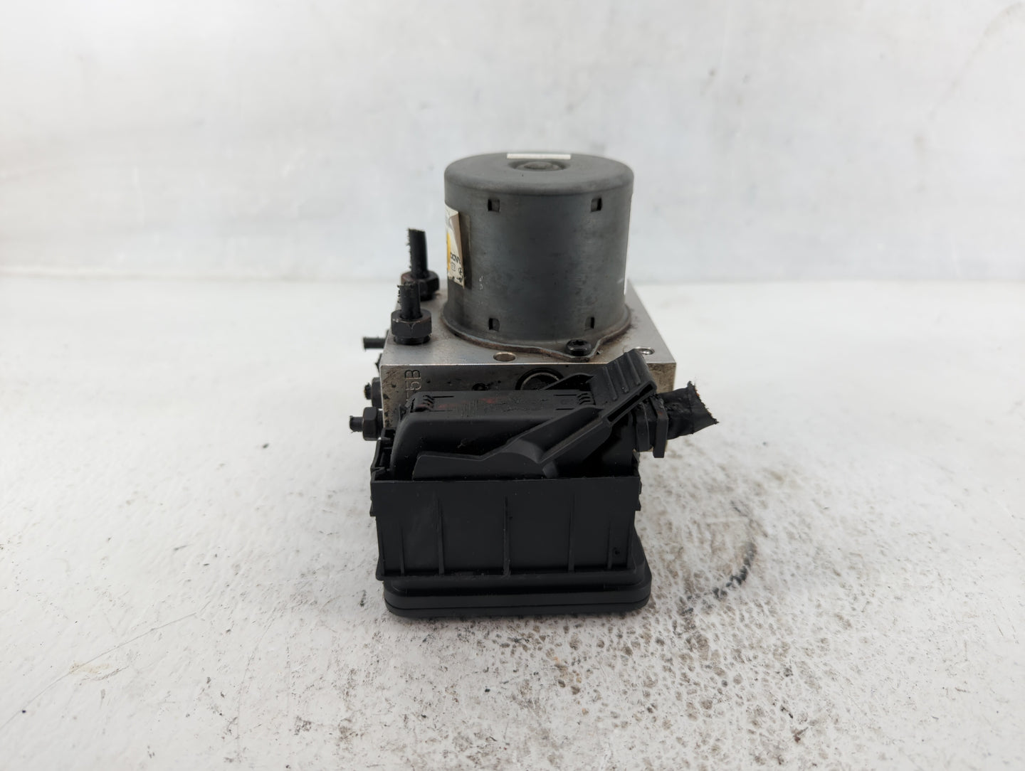 2011-2013 Kia Optima ABS Pump Control Module Replacement P/N:58920-2T550 Fits Fits 2011 2012 2013 OEM Used Auto Parts - Oemu