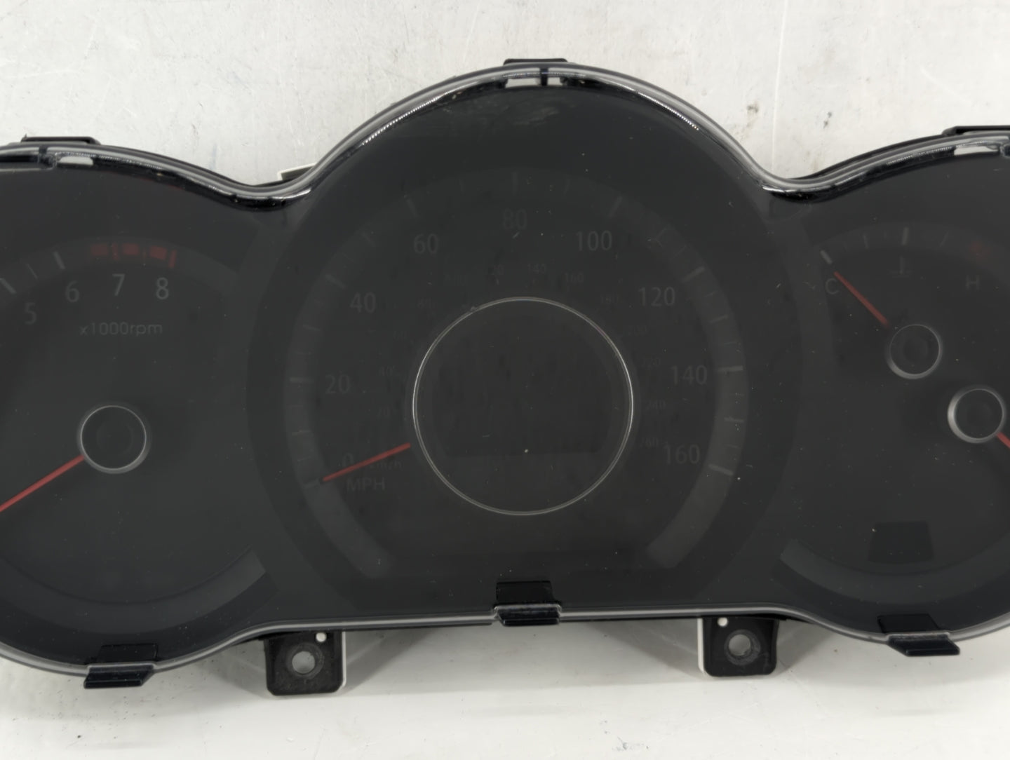 2012-2013 Kia Optima Instrument Cluster Speedometer Gauges P/N:94001-2T322 Fits Fits 2012 2013 OEM Used Auto Parts - Oemused
