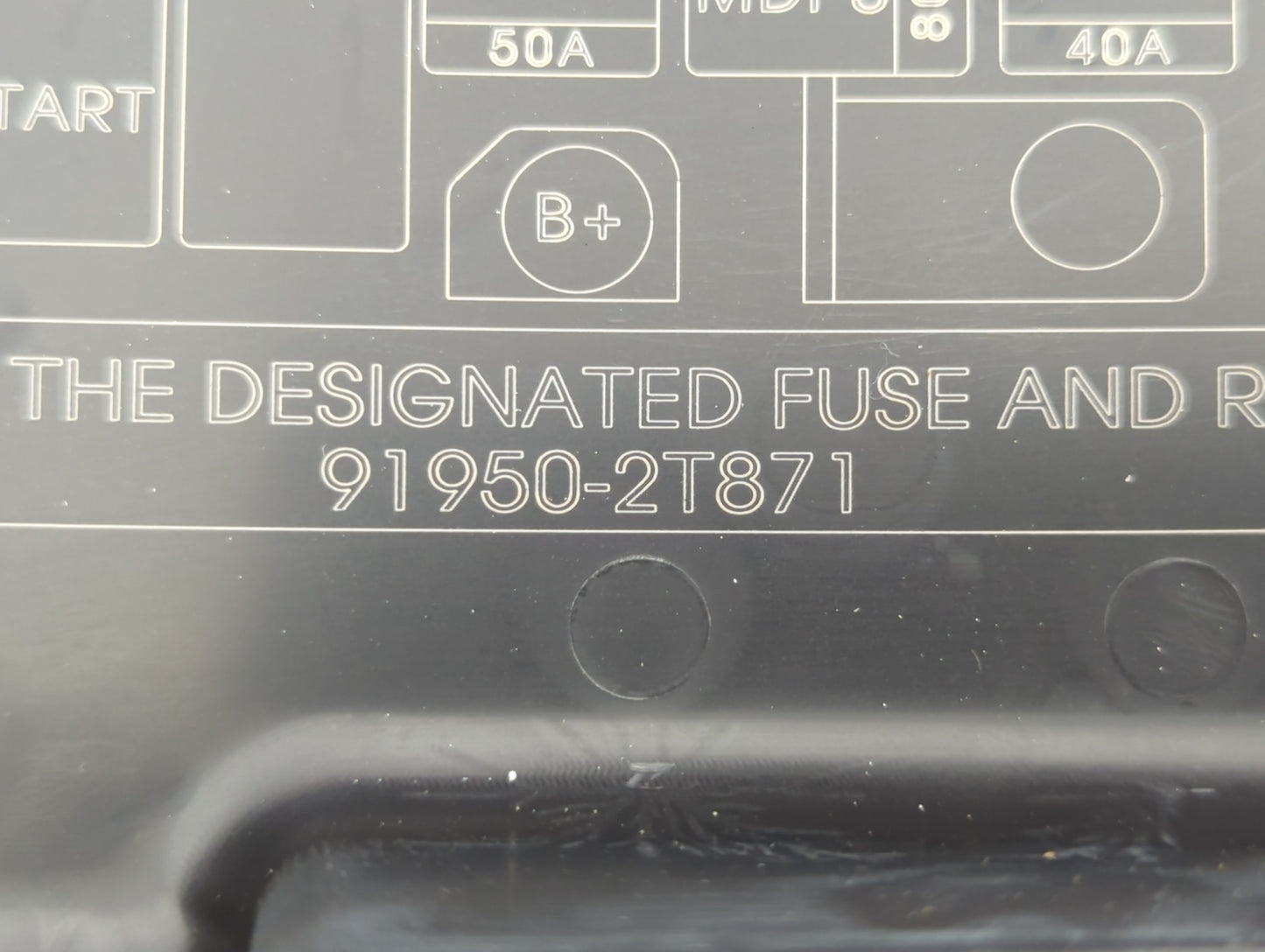 2011-2013 Kia Optima Fusebox Fuse Box Panel Relay Module P/N:18790-01314 91950-ST871 Fits Fits 2011 2012 2013 OEM Used Auto 