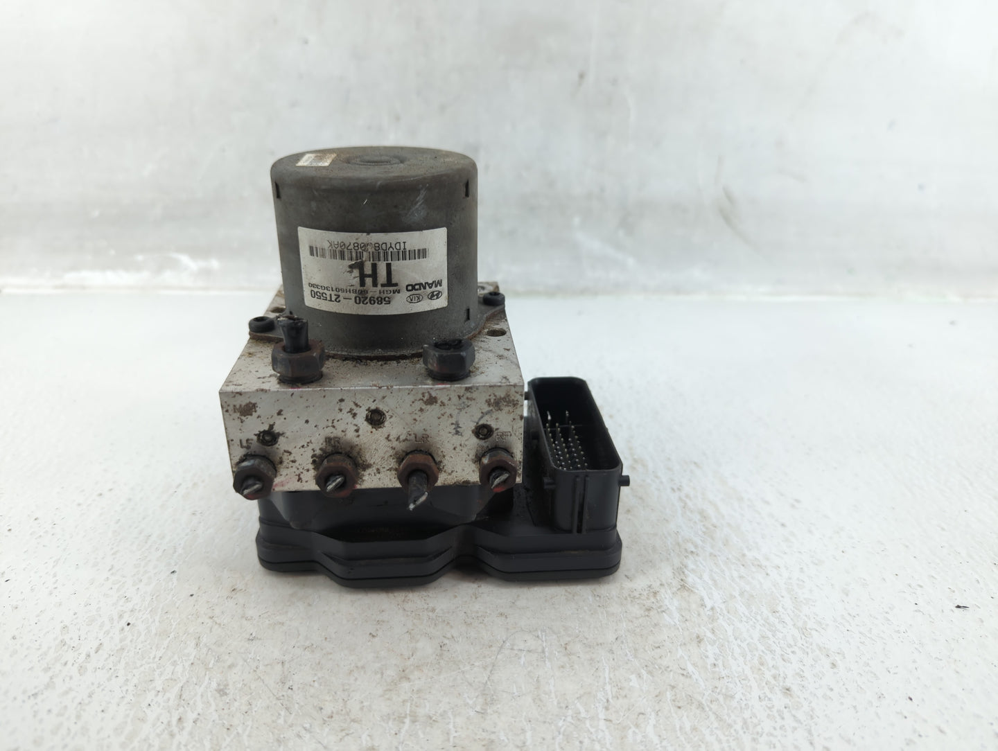 2011-2013 Kia Optima ABS Pump Control Module Replacement P/N:58920-2T550 Fits Fits 2011 2012 2013 OEM Used Auto Parts - Oemu