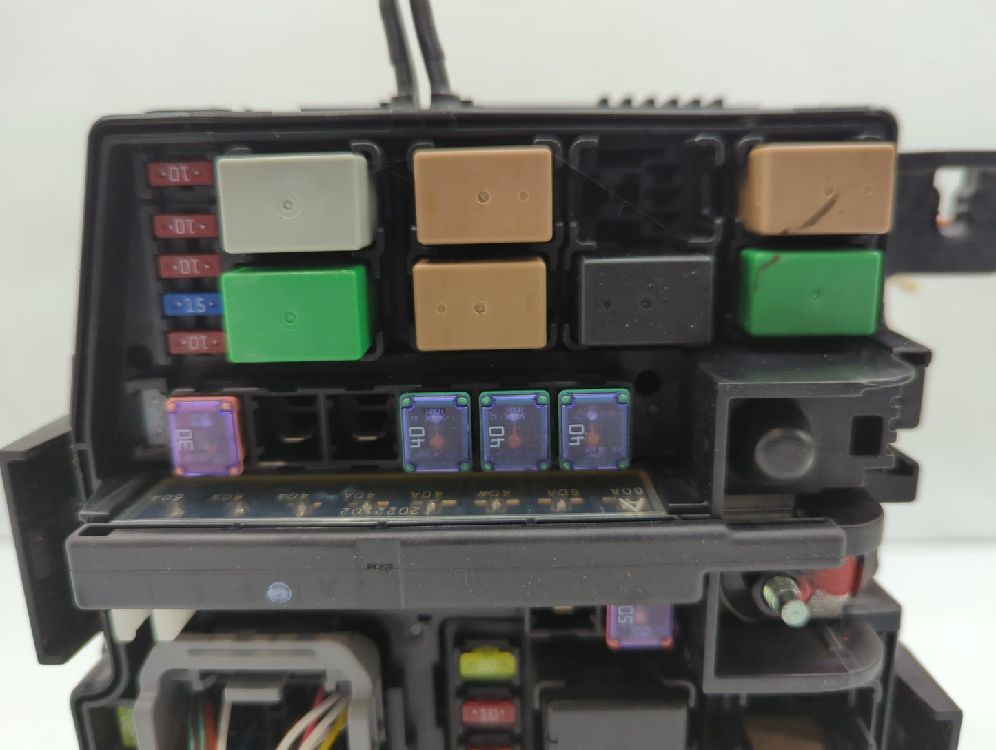2011-2013 Kia Optima Fusebox Fuse Box Panel Relay Module P/N:VS912004C070QB Fits Fits 2011 2012 2013 OEM Used Auto Parts - O