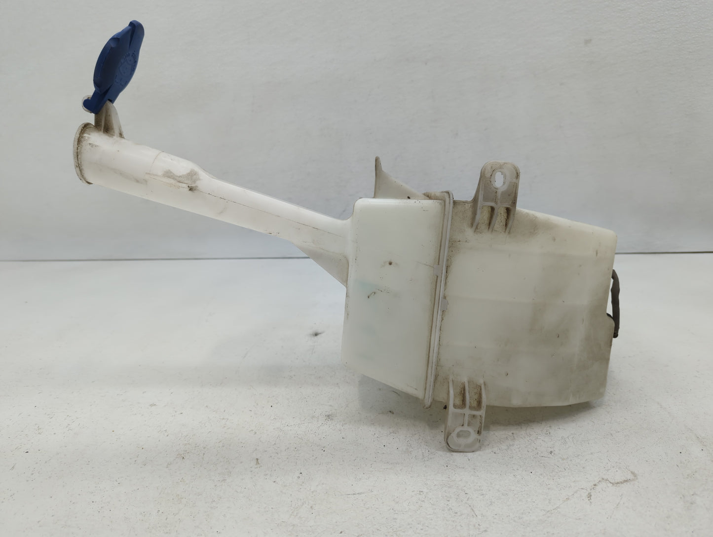 2011-2016 Kia Optima Radiator Coolant Overflow Expansion Tank Bottle 596036 - Oemusedautoparts1.com