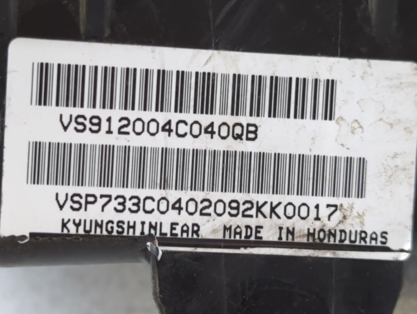 2011-2013 Kia Optima Fusebox Fuse Box Panel Relay Module P/N:VS912004C040QB Fits Fits 2011 2012 2013 OEM Used Auto Parts - O