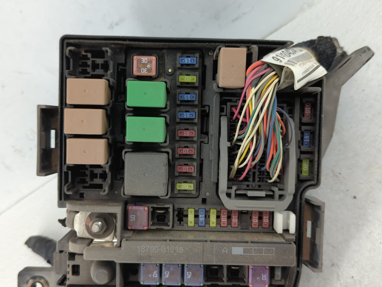 2011-2013 Kia Optima Fusebox Fuse Box Panel Relay Module P/N:919502T860 Fits Fits 2011 2012 2013 OEM Used Auto Parts - Oemus