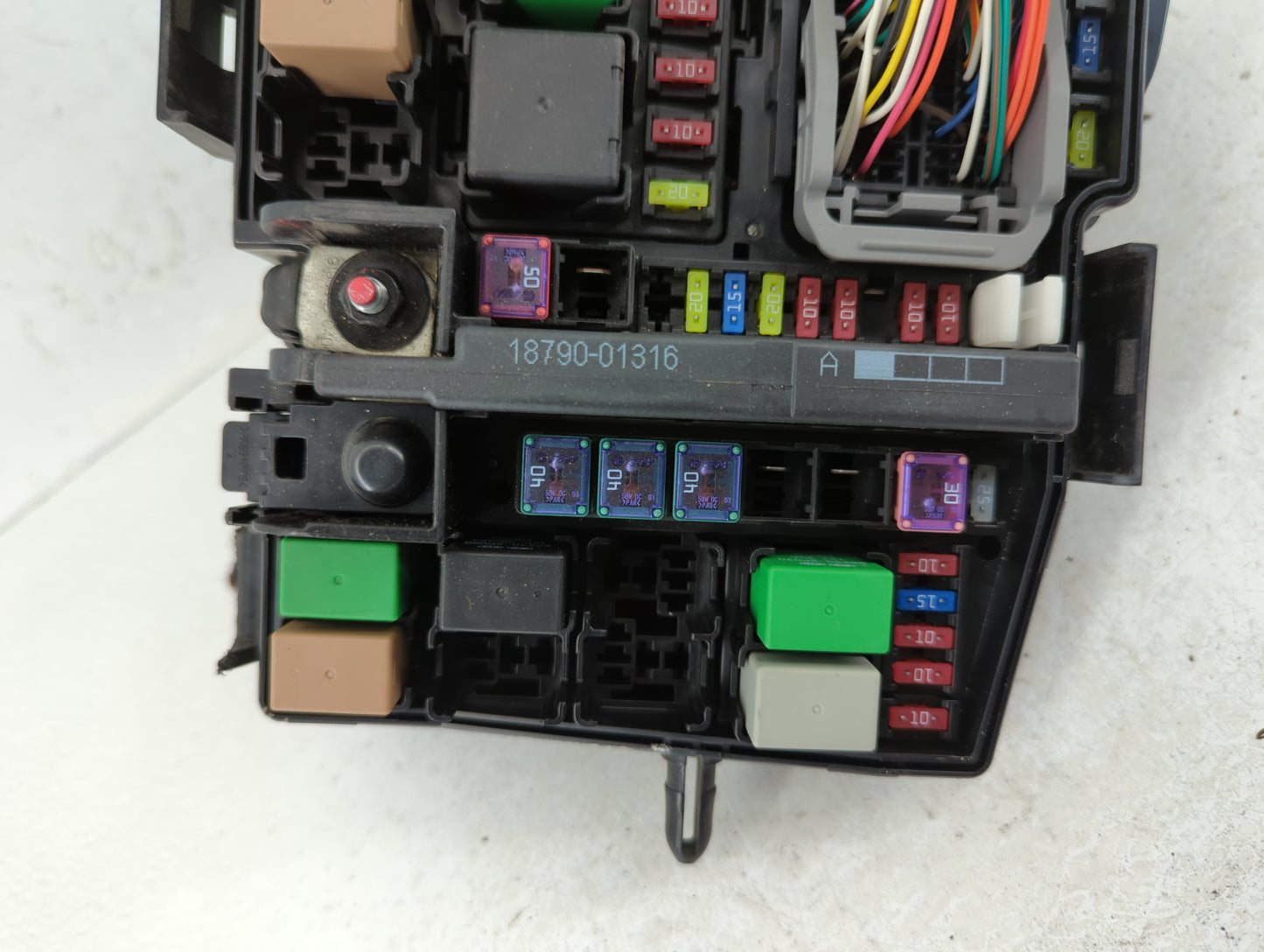 2011-2013 Kia Optima Fusebox Fuse Box Panel Relay Module P/N:91950-2T860 Fits Fits 2011 2012 2013 OEM Used Auto Parts - Oemu
