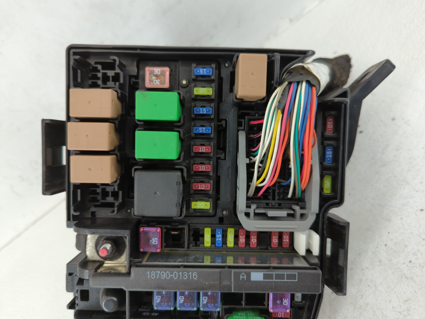 2011-2013 Kia Optima Fusebox Fuse Box Panel Relay Module P/N:91950-2T860 Fits Fits 2011 2012 2013 OEM Used Auto Parts - Oemu