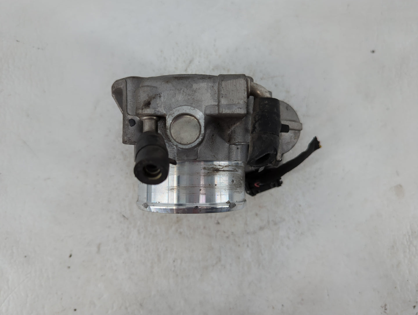 2011-2015 Kia Optima Throttle Body P/N:90 4501 0001 35100-2G700 Fits Fits 2011 2012 2013 2014 2015 2016 OEM Used Auto Parts 
