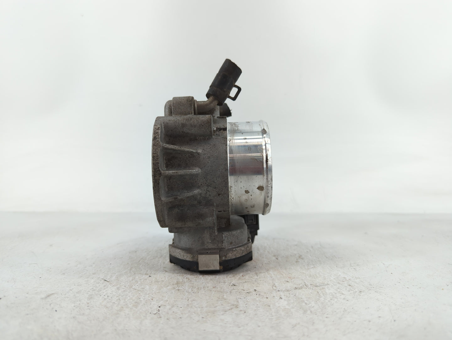 2011-2015 Kia Optima Throttle Body P/N:90 4501 0001 35100-2G700 Fits Fits 2011 2012 2013 2014 2015 2016 OEM Used Auto Parts 