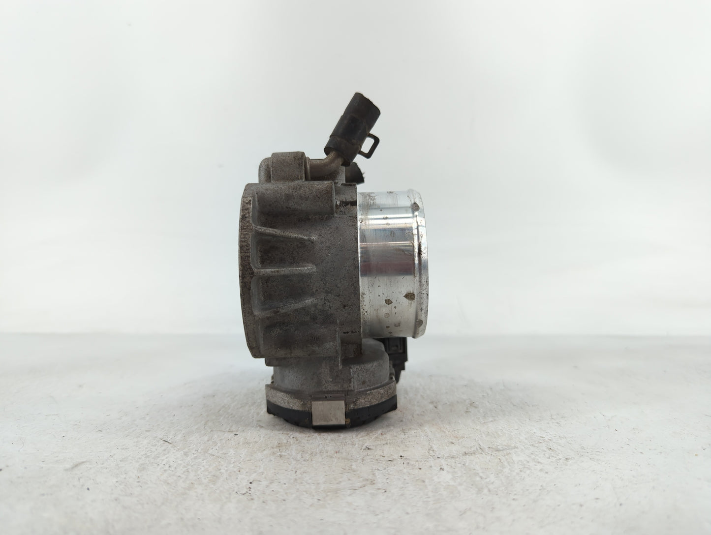 2011-2015 Kia Optima Throttle Body P/N:90 4501 0001 35100-2G700 Fits Fits 2011 2012 2013 2014 2015 2016 OEM Used Auto Parts 