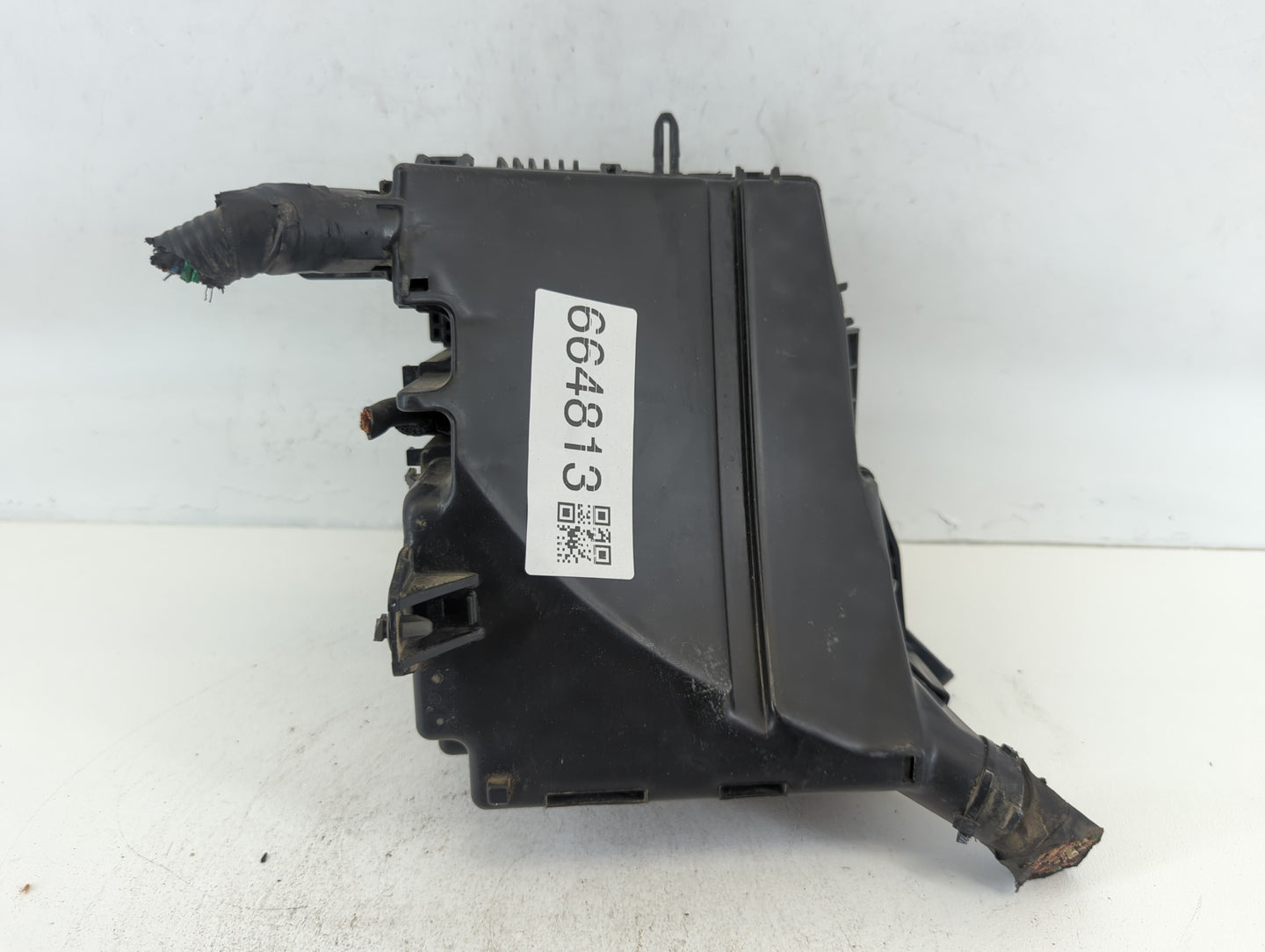 2011-2013 Kia Optima Fusebox Fuse Box Panel Relay Module P/N:91950-2T70 Fits Fits 2011 2012 2013 OEM Used Auto Parts - Oemus