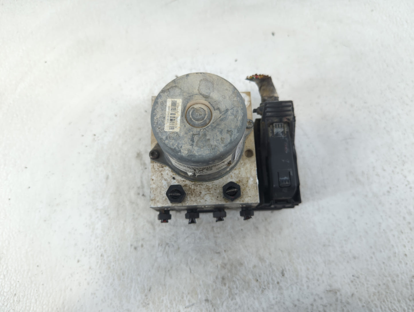 2011-2013 Kia Optima ABS Pump Control Module Replacement P/N:58920-4C550 Fits Fits 2011 2012 2013 OEM Used Auto Parts - Oemu