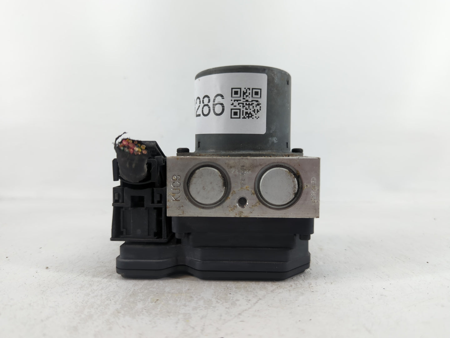 2011-2013 Kia Optima ABS Pump Control Module Replacement P/N:58920-2T550 Fits Fits 2011 2012 2013 OEM Used Auto Parts - Oemu