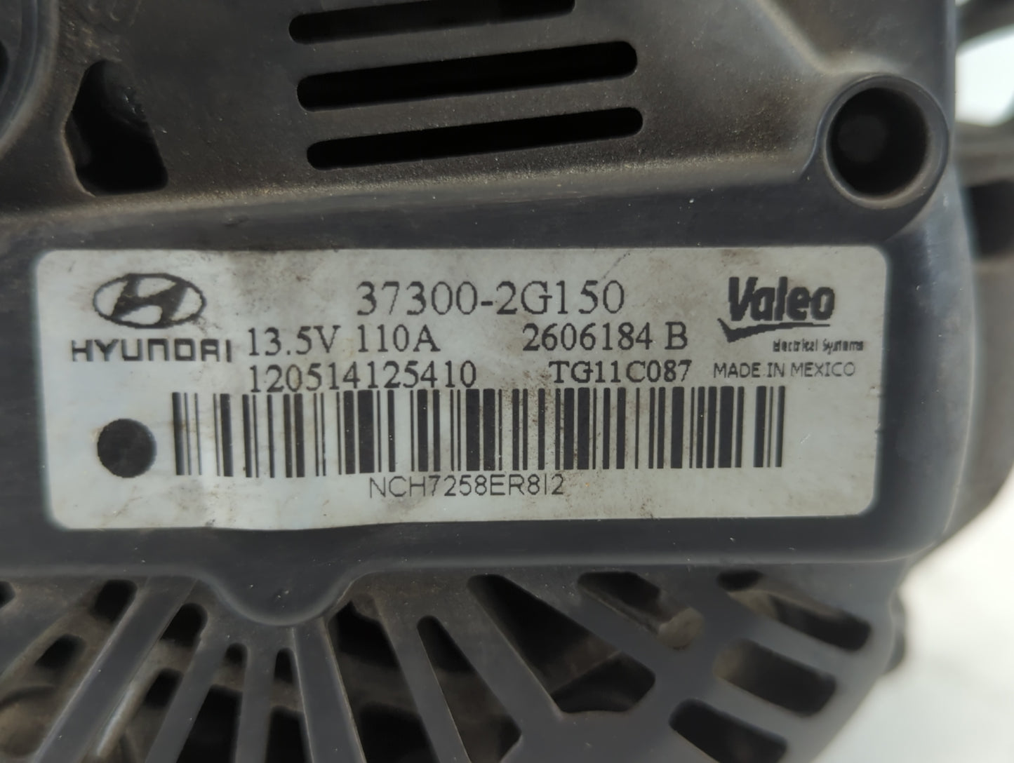 2012-2013 Kia Optima Alternator Replacement Generator Charging Assembly Engine OEM P/N:2606184 B 37300-2G150 Fits OEM Used A