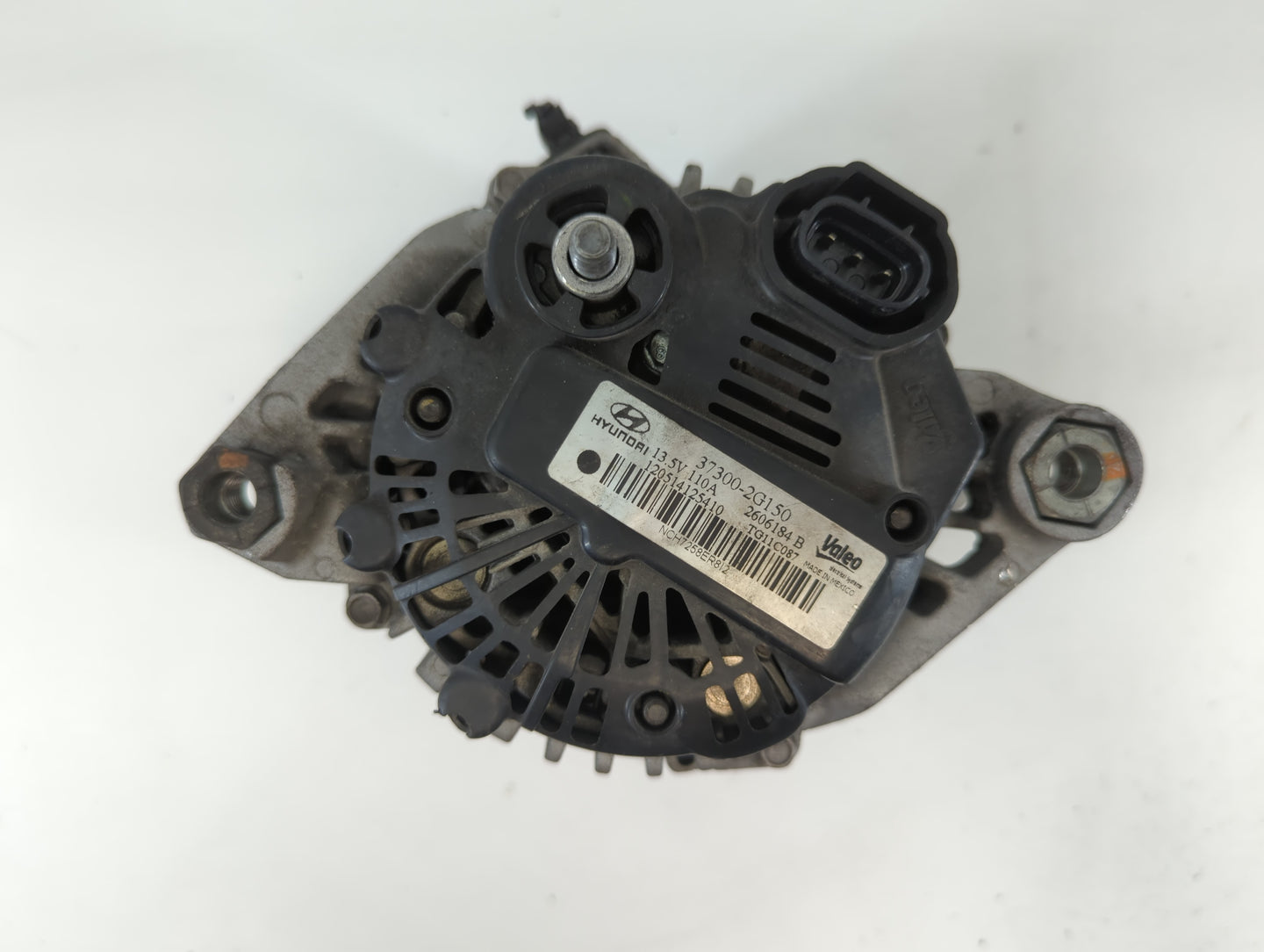 2012-2013 Kia Optima Alternator Replacement Generator Charging Assembly Engine OEM P/N:2606184 B 37300-2G150 Fits OEM Used A