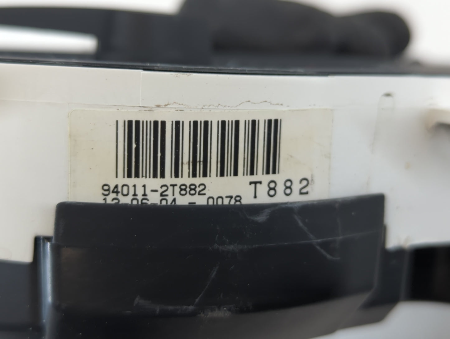 2012-2013 Kia Optima Instrument Cluster Speedometer Gauges P/N:94011-2T882 Fits Fits 2012 2013 OEM Used Auto Parts - Oemused