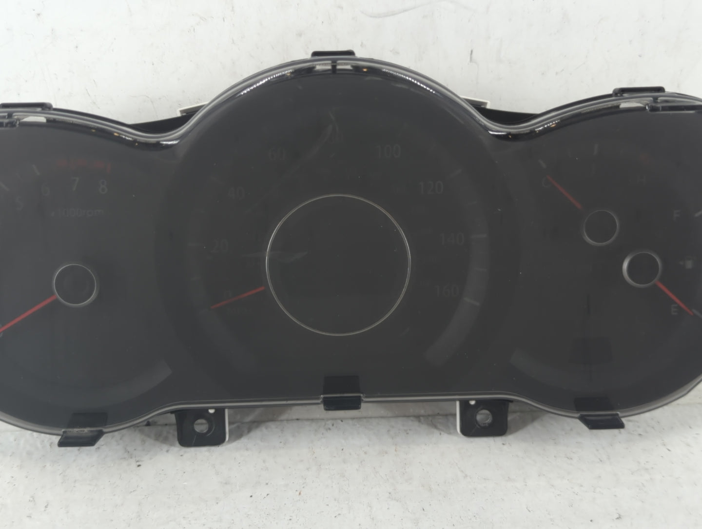 2012-2013 Kia Optima Instrument Cluster Speedometer Gauges P/N:94001-2T323 Fits Fits 2012 2013 OEM Used Auto Parts - Oemused