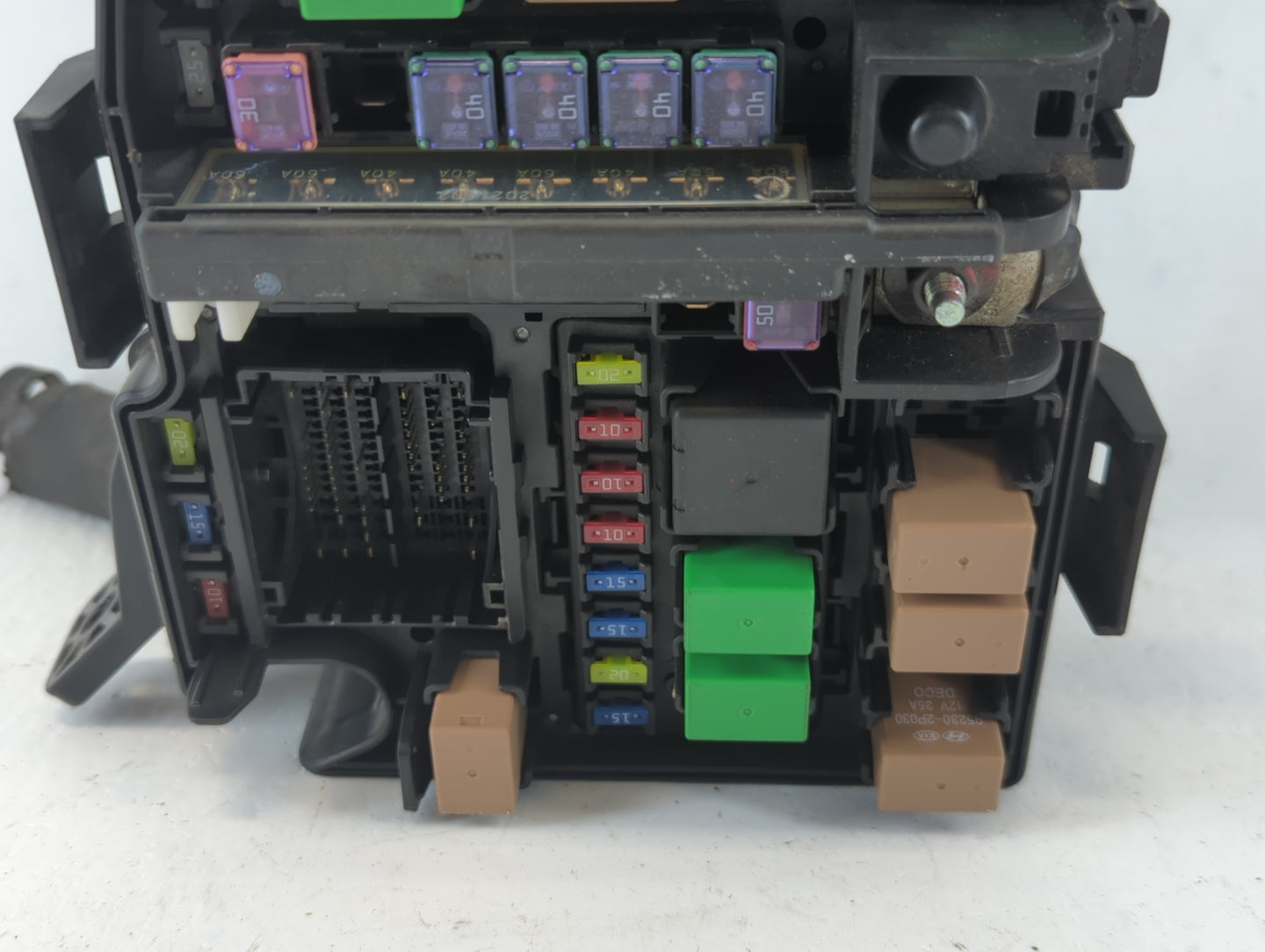 2011-2013 Kia Optima Fusebox Fuse Box Panel Relay Module P/N:VS912004C10QB Fits Fits 2011 2012 2013 OEM Used Auto Parts - Oe