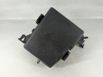 2011-2013 Kia Optima Fusebox Fuse Box Panel Relay Module P/N:91950-2T860 Fits Fits 2011 2012 2013 OEM Used Auto Parts - Oemu