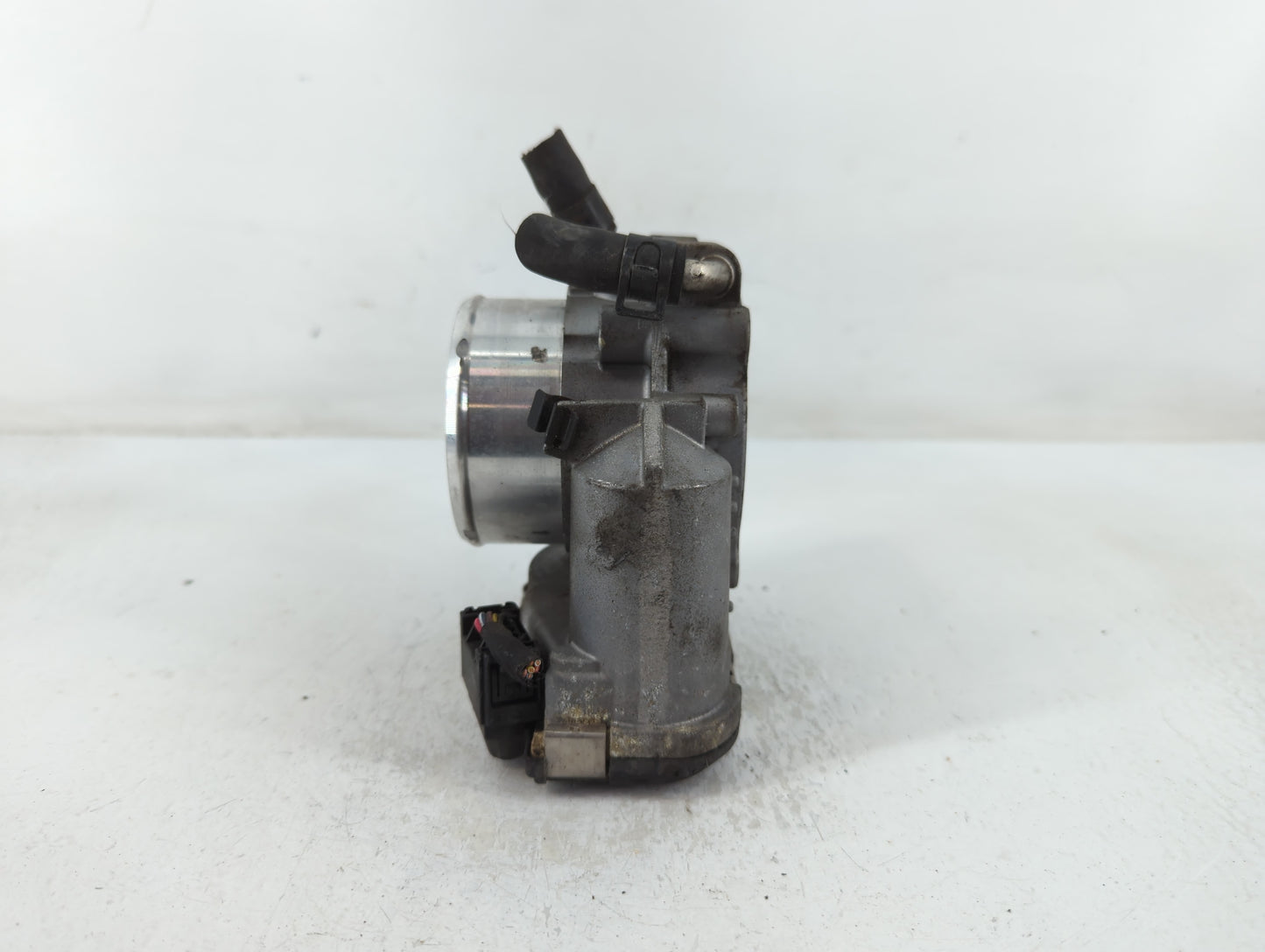 2011-2015 Kia Optima Throttle Body P/N:90 4501 0001 35100-2G700 Fits Fits 2011 2012 2013 2014 2015 2016 OEM Used Auto Parts 