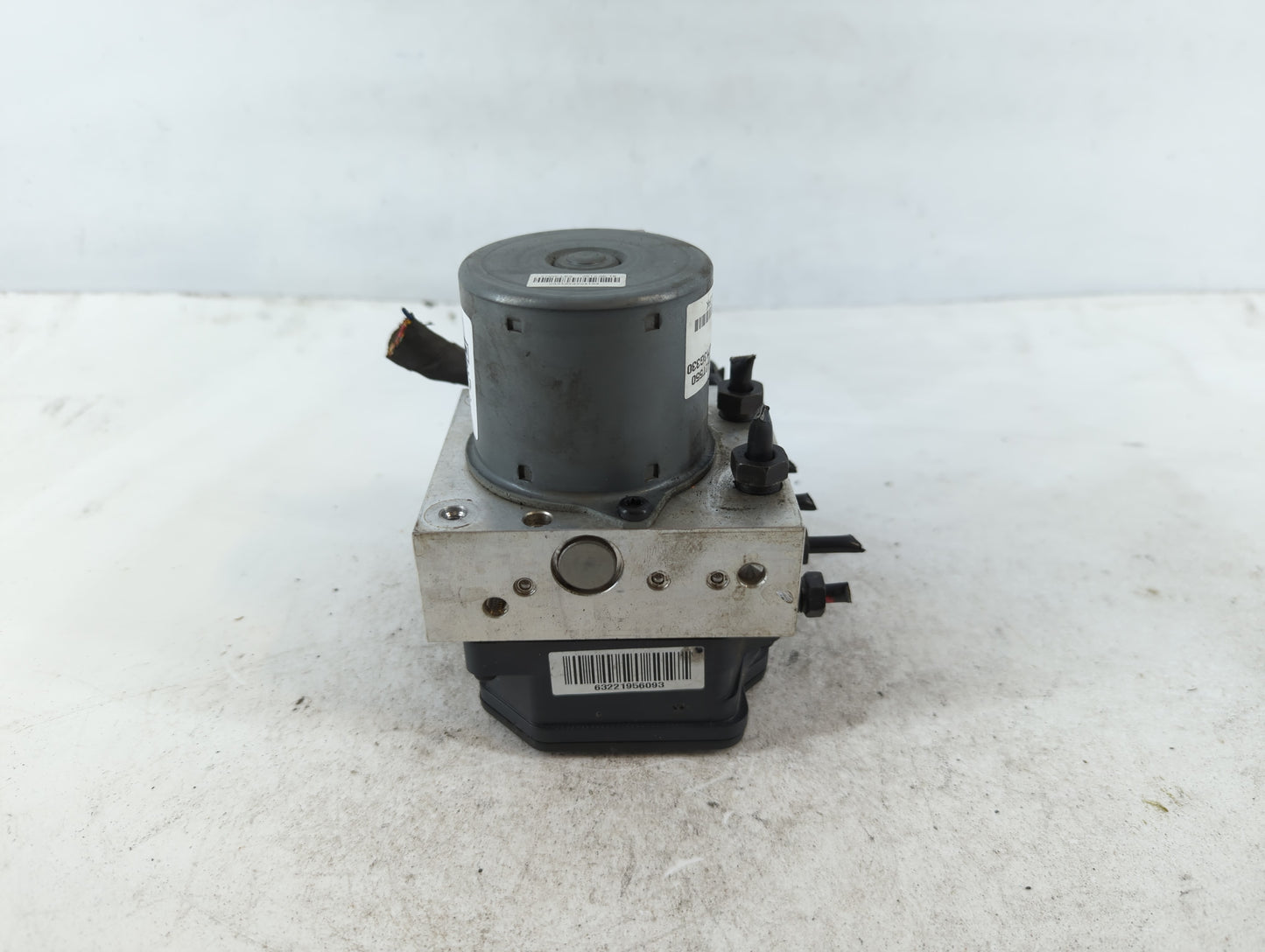 2011-2013 Kia Optima ABS Pump Control Module Replacement P/N:58920-2T550 Fits Fits 2011 2012 2013 OEM Used Auto Parts - Oemu