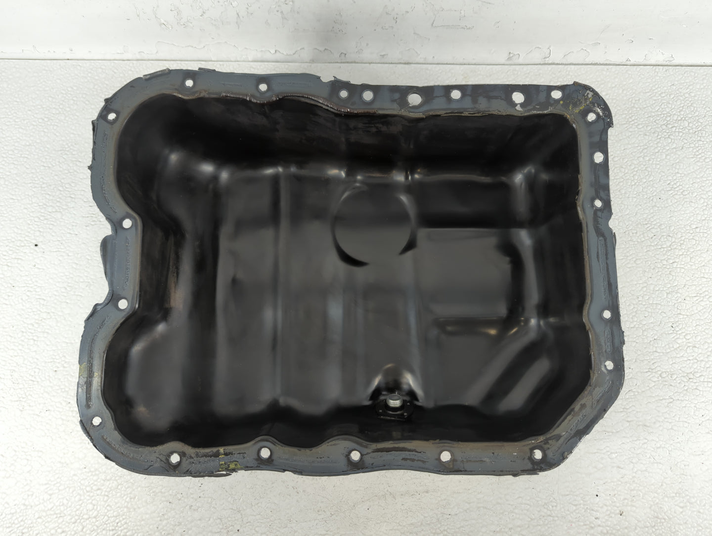 2006-2013 Kia Optima Engine Oil Pan Fits Fits 2006 2007 2008 2009 2010 2011 2012 2013 2014 2015 OEM Used Auto Parts - Oemuse