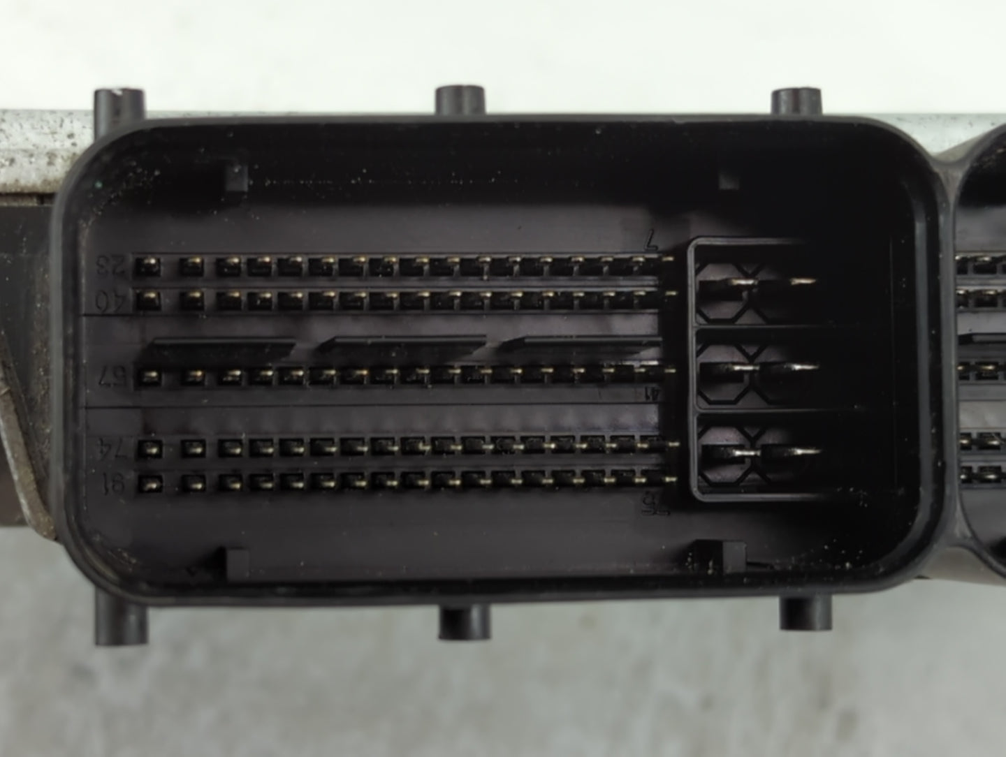 2011-2013 Kia Optima PCM Engine Control Computer ECU ECM PCU OEM P/N:39111-2G864 39101-2G864 Fits Fits 2011 2012 2013 OEM Us