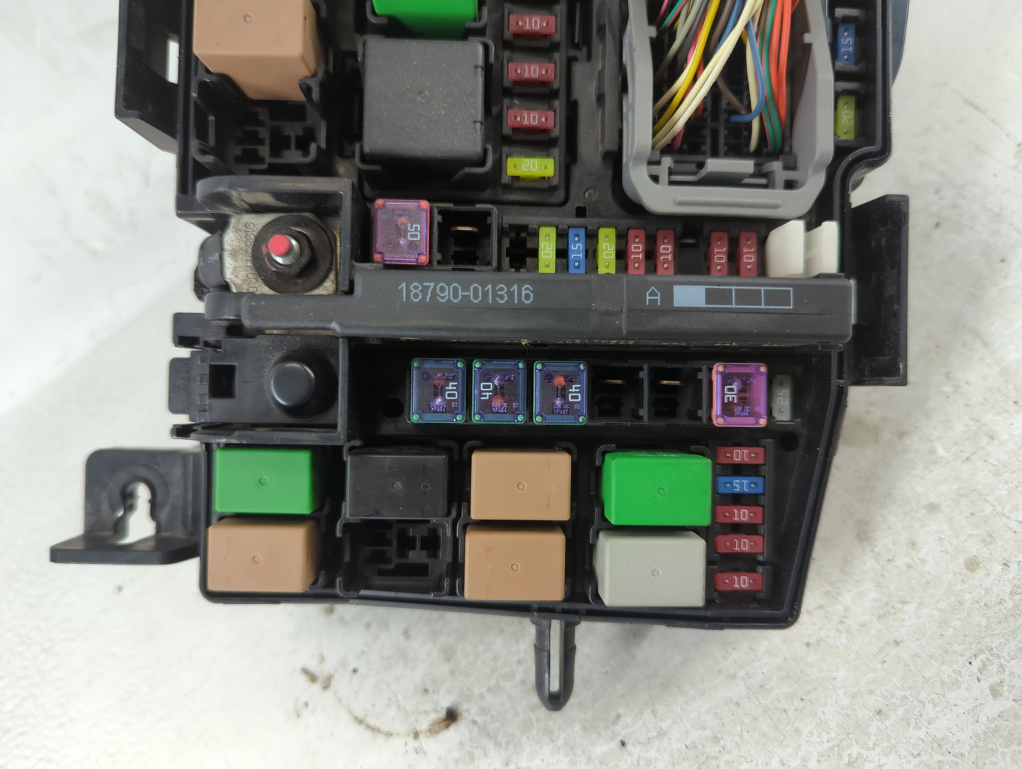2011-2013 Kia Optima Fusebox Fuse Box Panel Relay Module P/N:91950-2T860 VS912004C040QB Fits Fits 2011 2012 2013 OEM Used Au