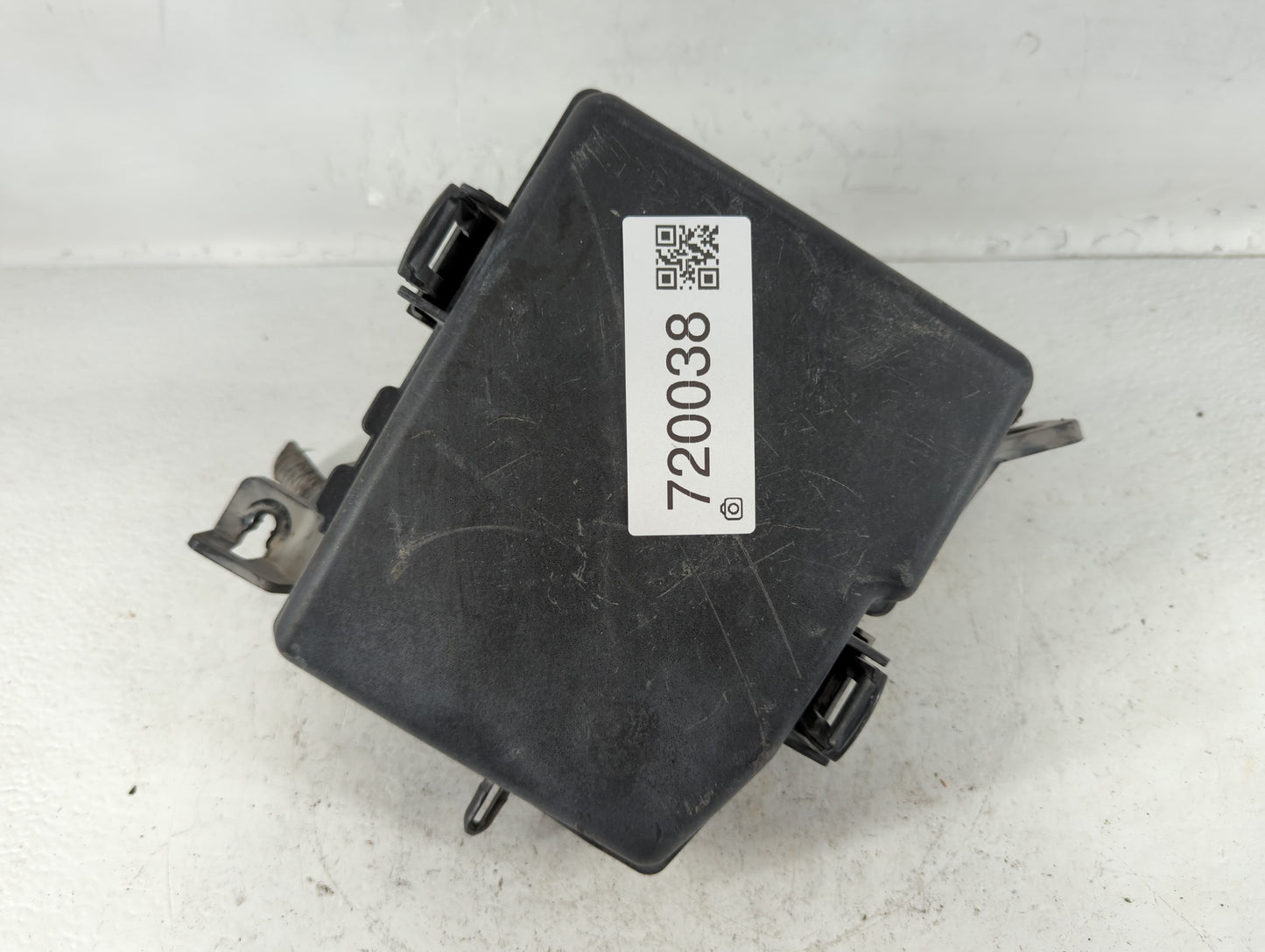 2011-2013 Kia Optima Fusebox Fuse Box Panel Relay Module P/N:91950-2T860 Fits Fits 2011 2012 2013 OEM Used Auto Parts - Oemu