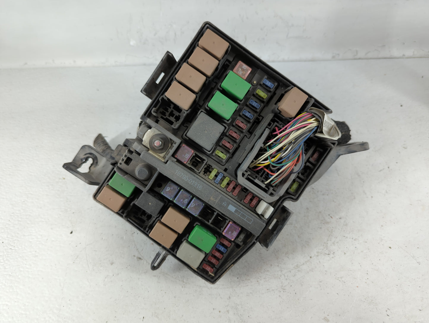 2011-2013 Kia Optima Fusebox Fuse Box Panel Relay Module P/N:91950-2T860 Fits Fits 2011 2012 2013 OEM Used Auto Parts - Oemu